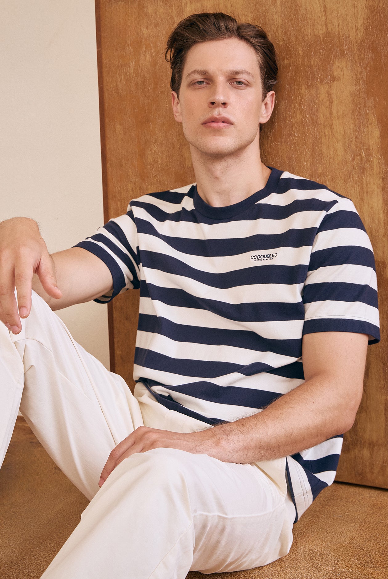 NARROW STRIPED LOGO TEE