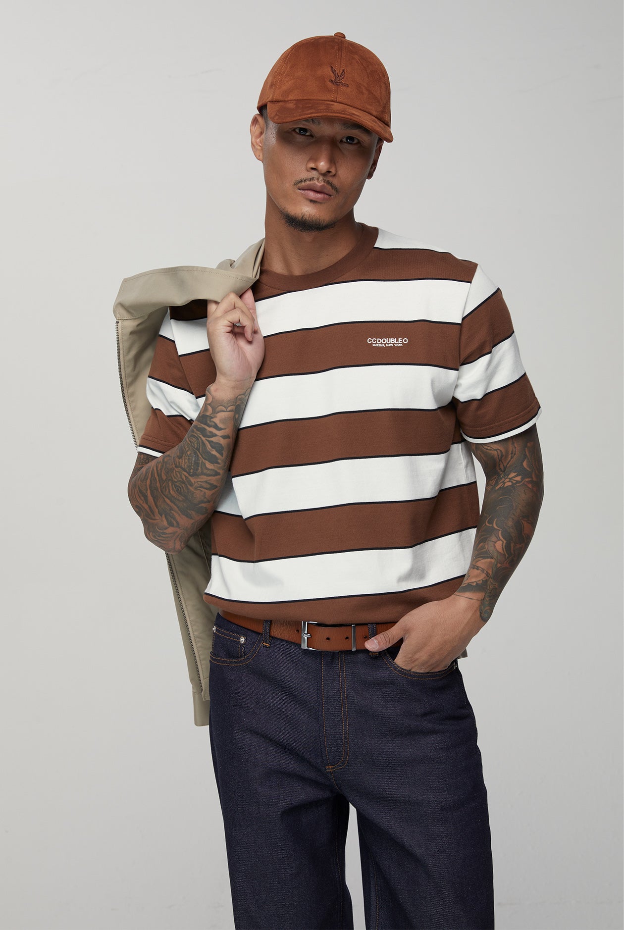 WIDE STRIPED LOGO TEE