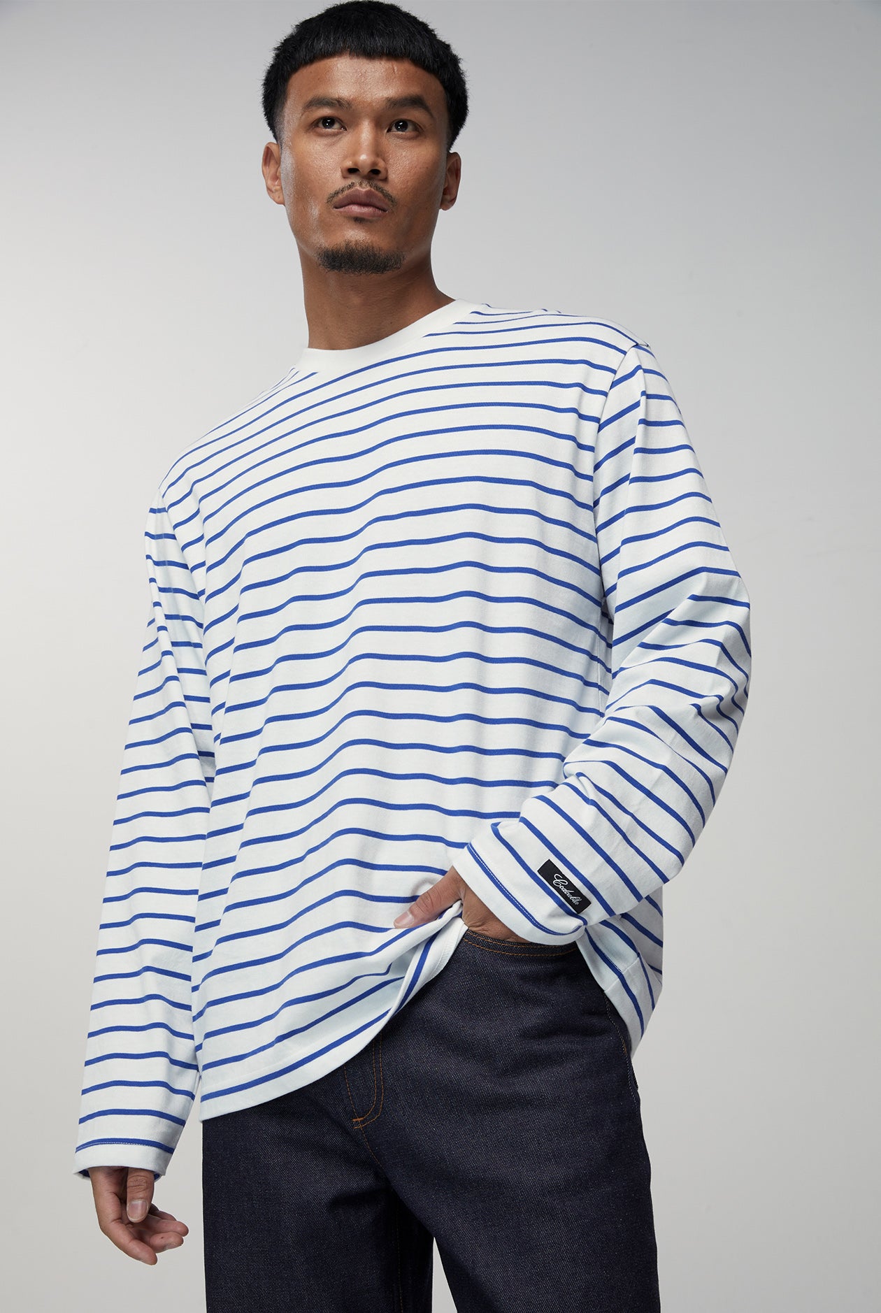 WHITE STRIPED LONG SLEEVE TEE