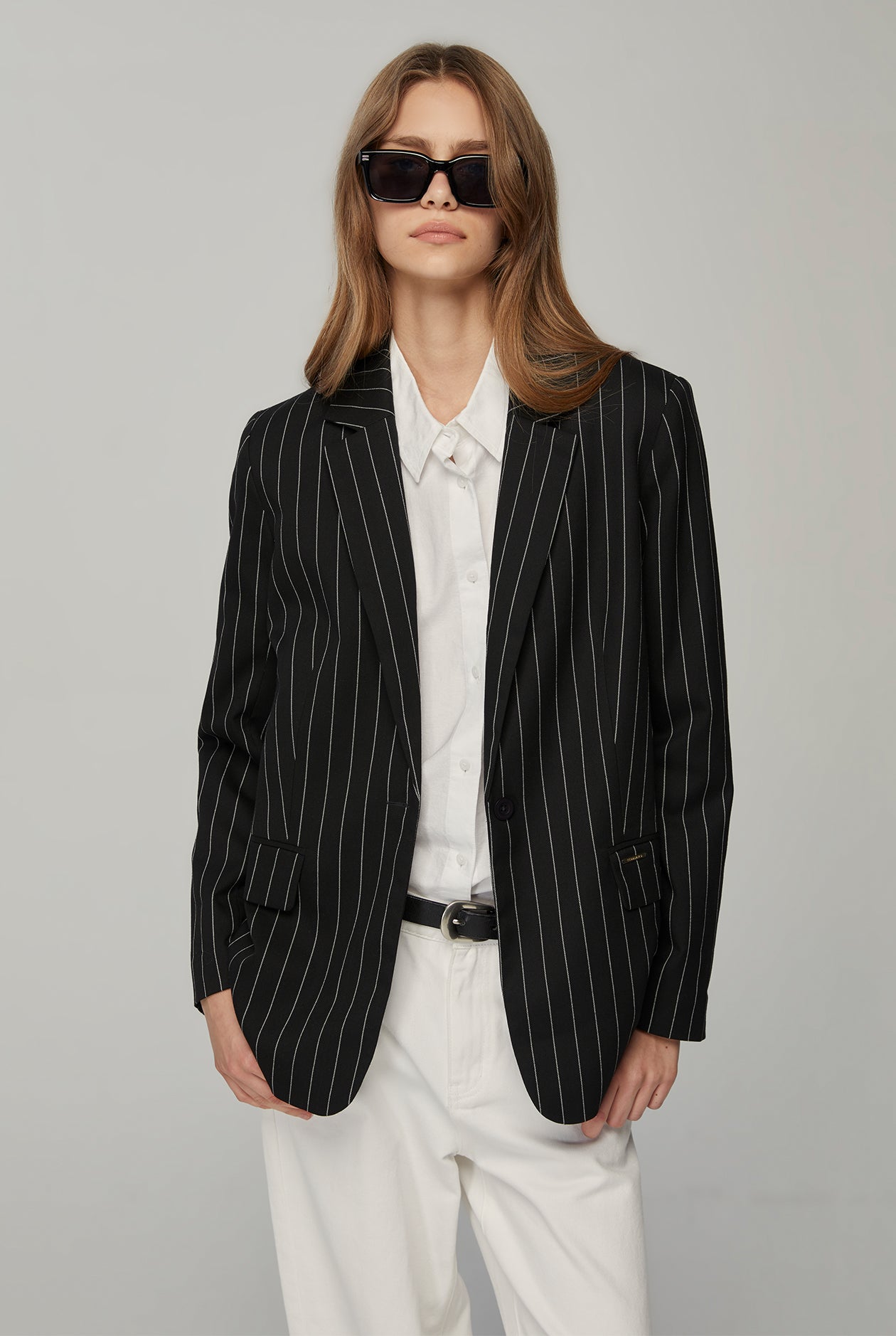 PINSTRIPE BLAZER
