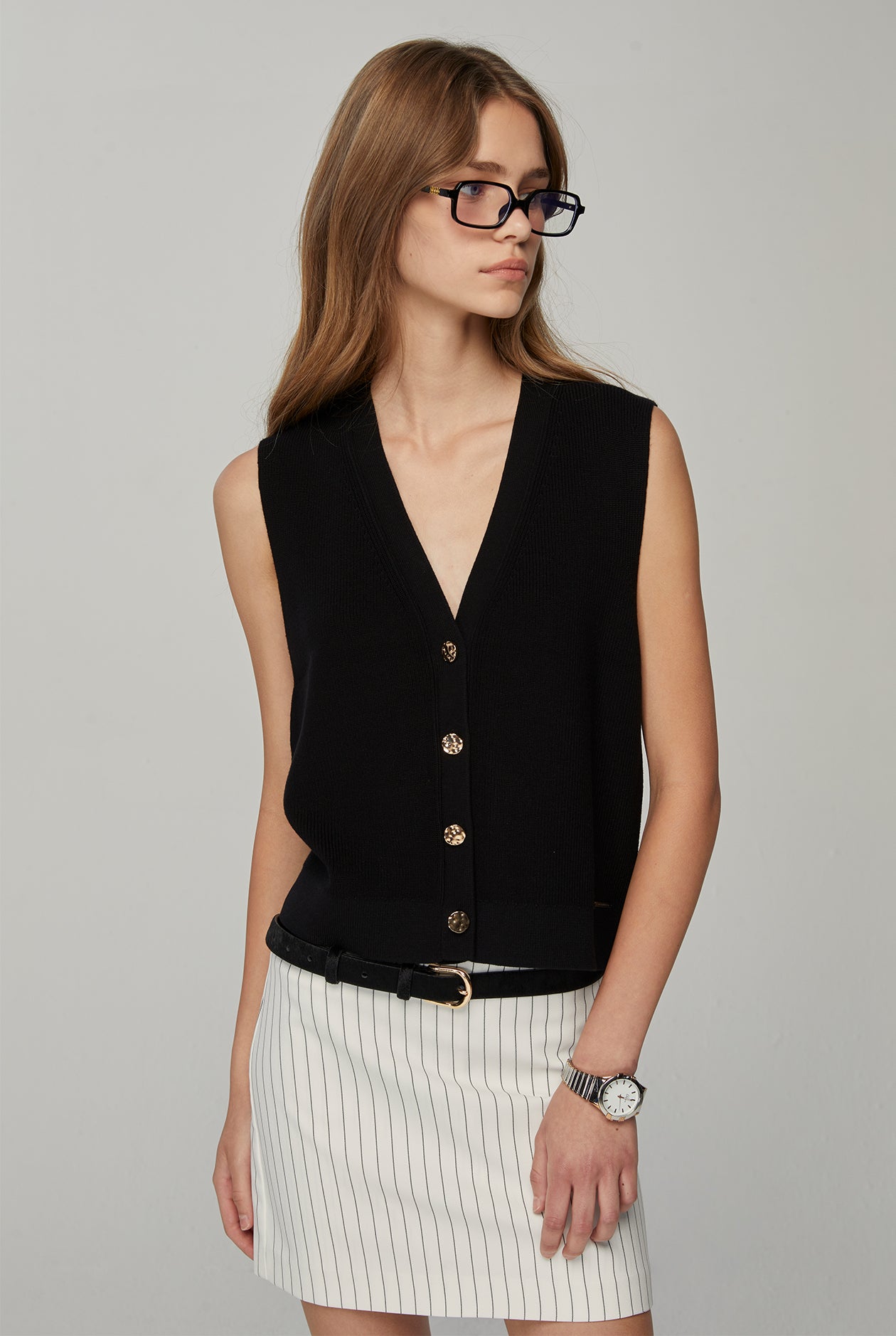 BUTTON-UP TEXTURED WAISTCOAT