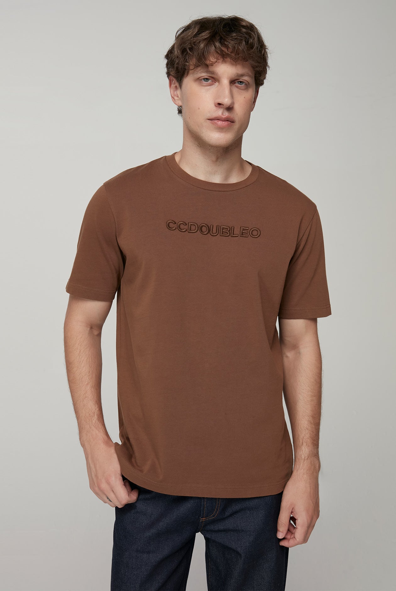 CHEST CENTER LOGO BASIC TEE