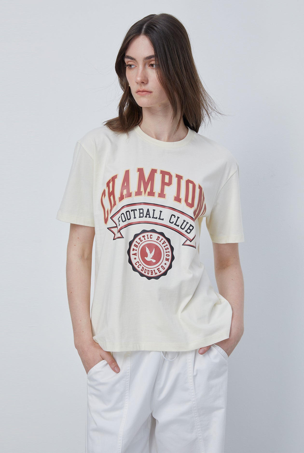 CHAMPION LOGO GRAPHIC TEE