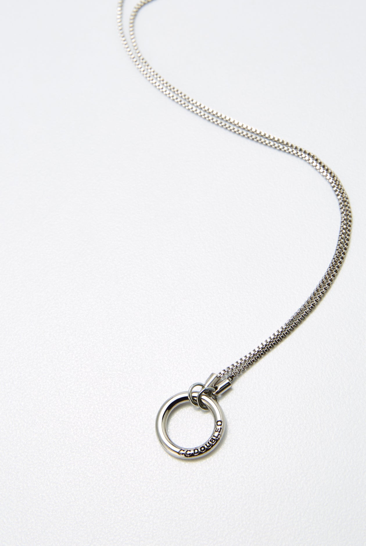 METAL RING CHARM NECKLACE
