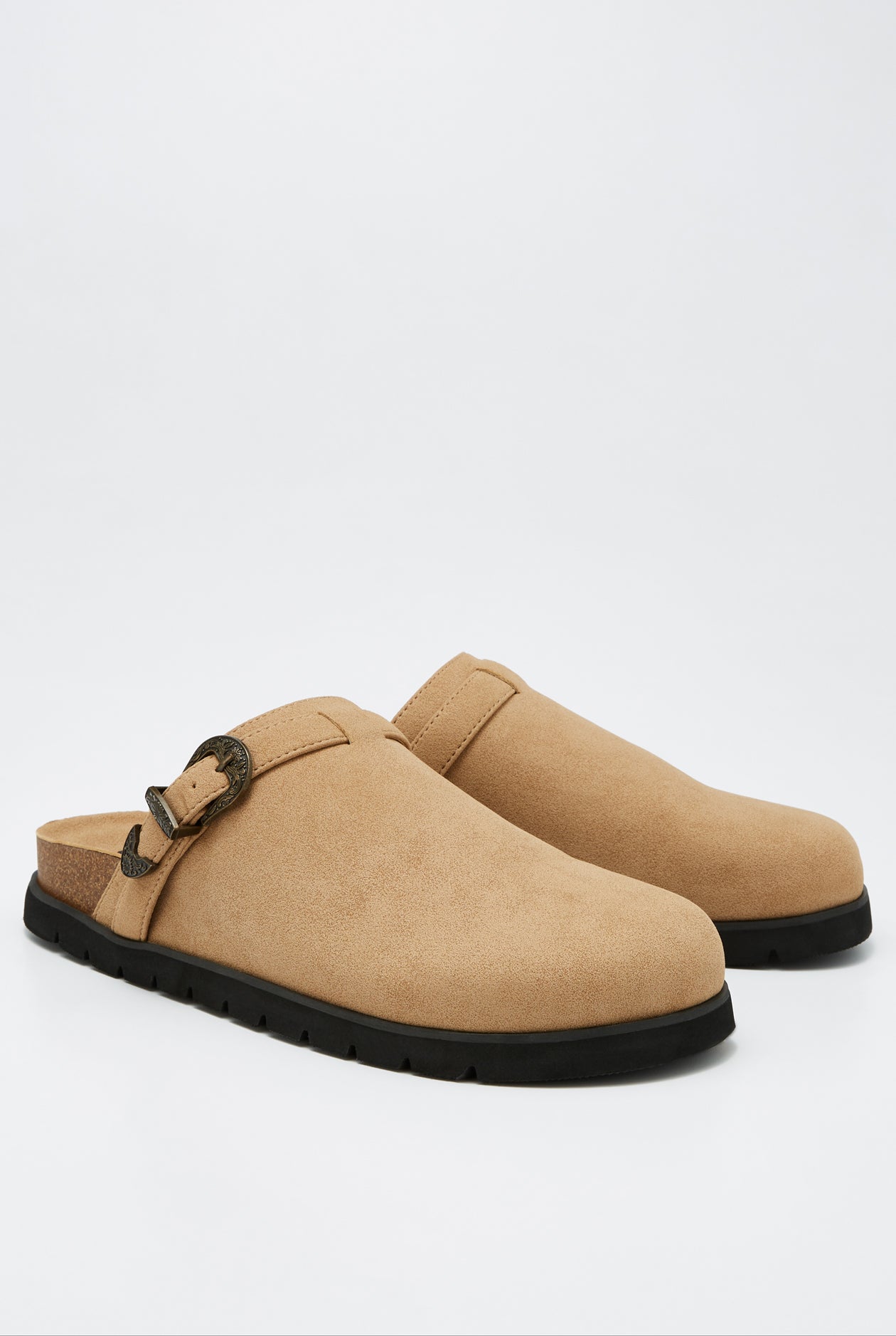 CLASSIC LEATHER CLOG MULES IN BEIGE