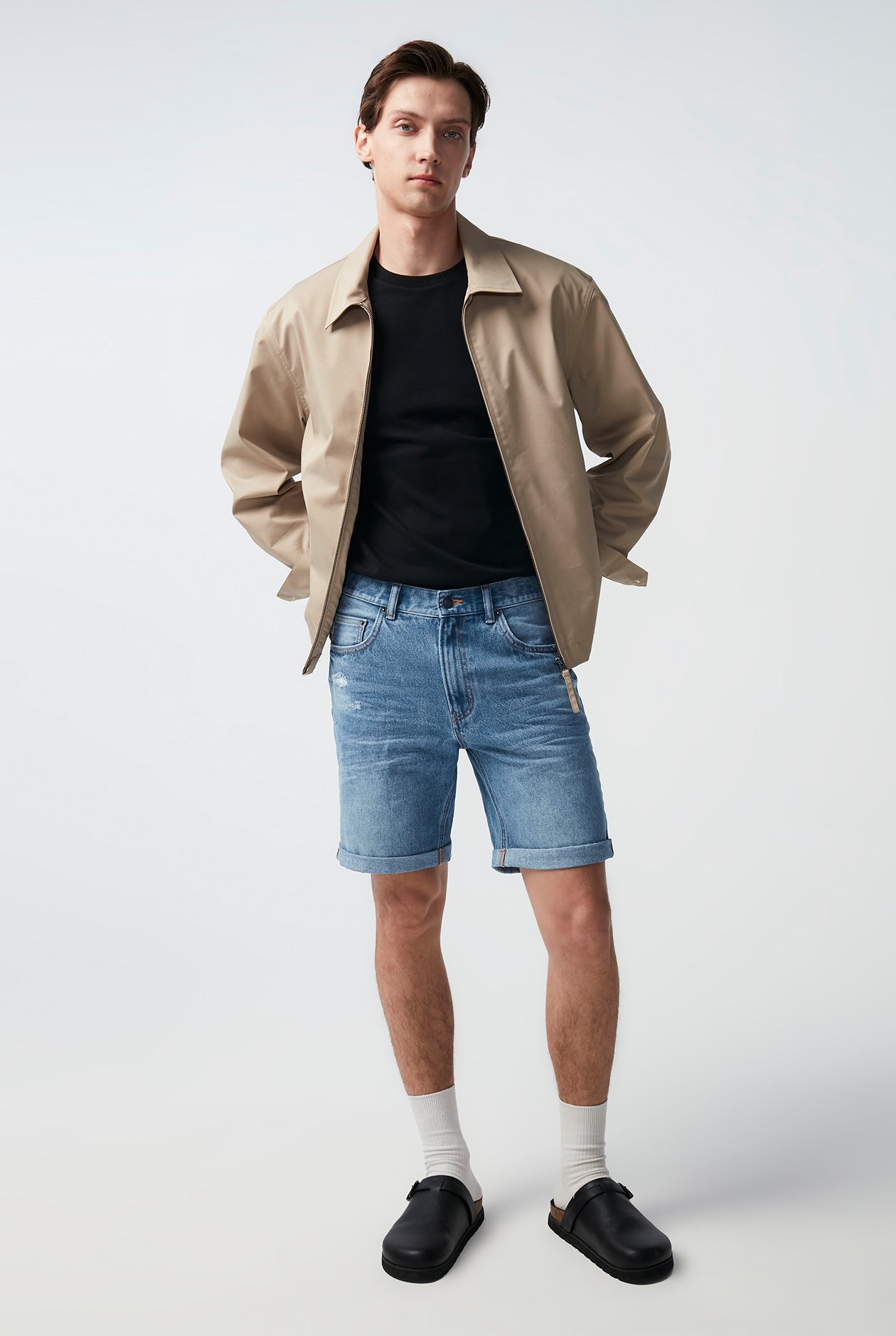 DESTROYED LIGHT BLUE WASH REGULAR SHORT JENAS