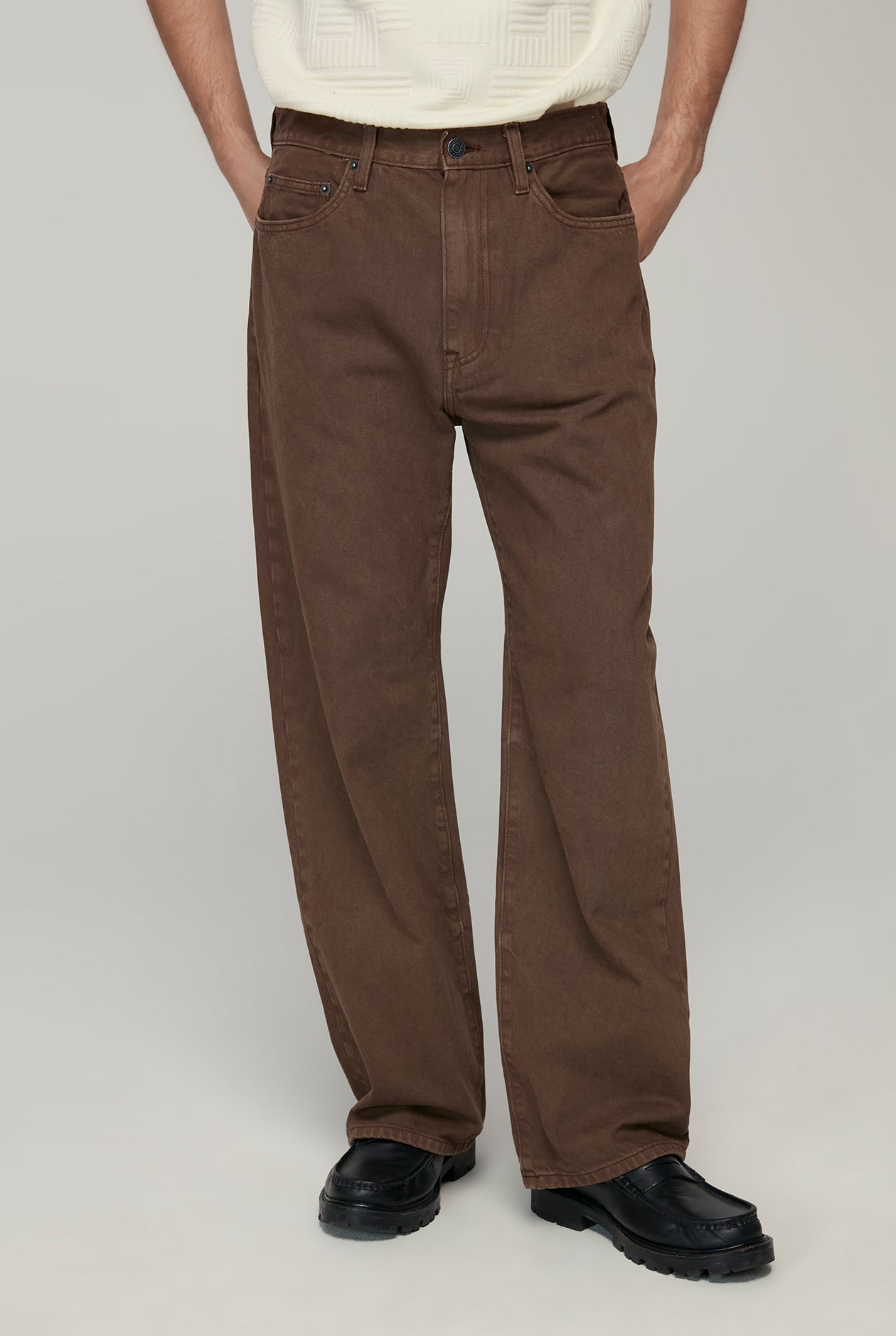 DARK BROWN GARMENT DYED BAGGY JEANS