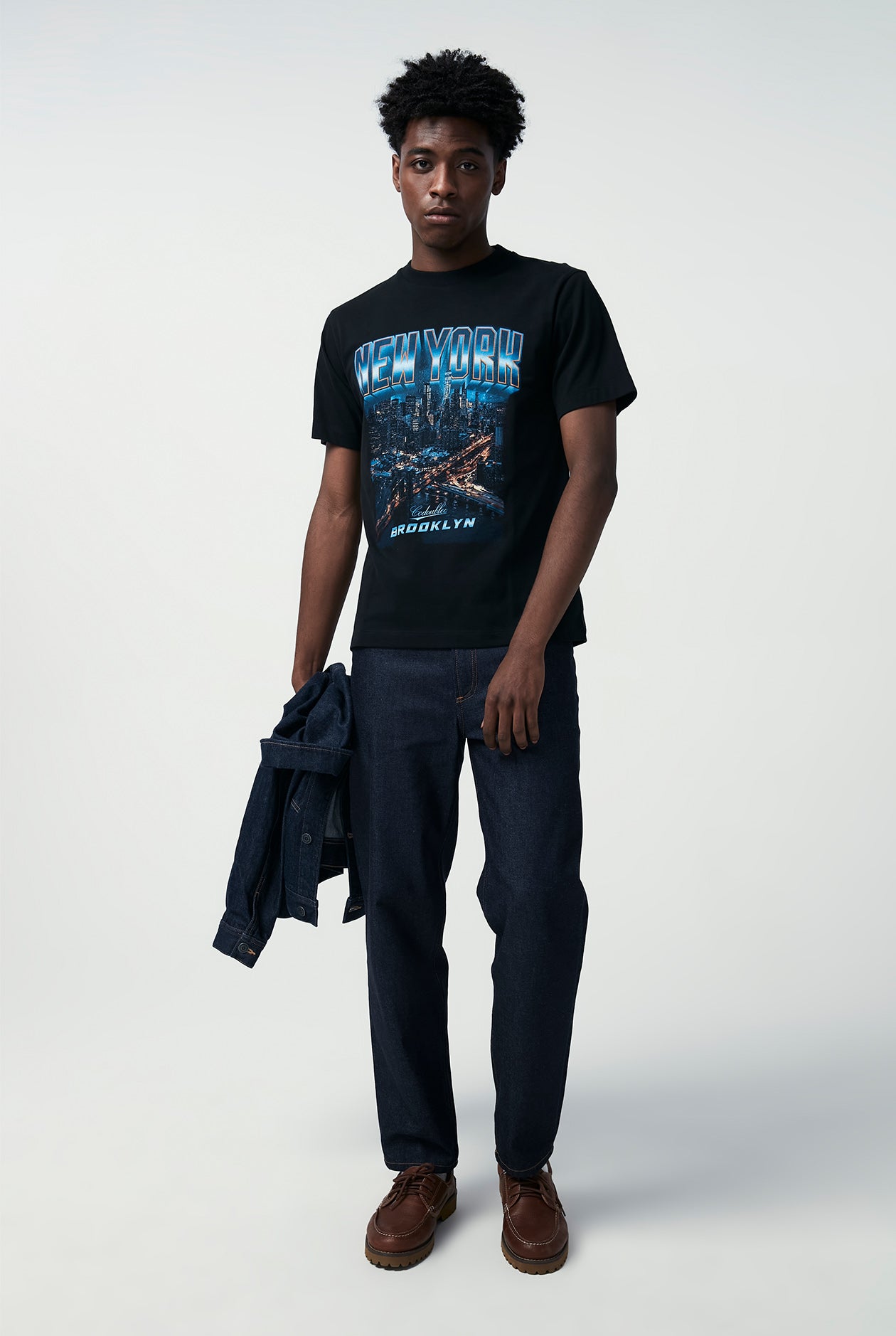 BOLD NEW YORK LOGO GRAPHIC TEE