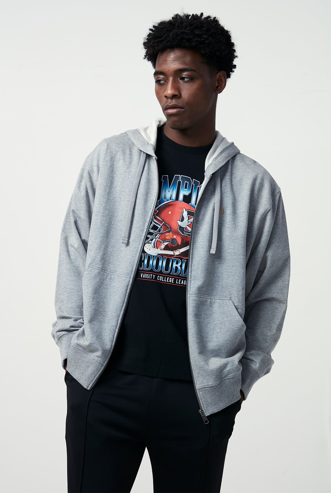 CHAMPION VINTAGE LOGO GRAPHIC TEE