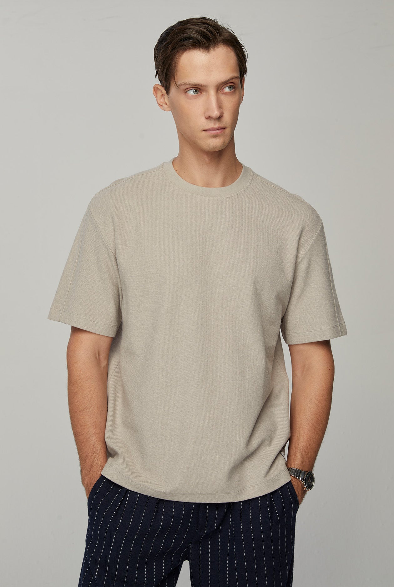 RELAXED FIT TEXTURED TEE