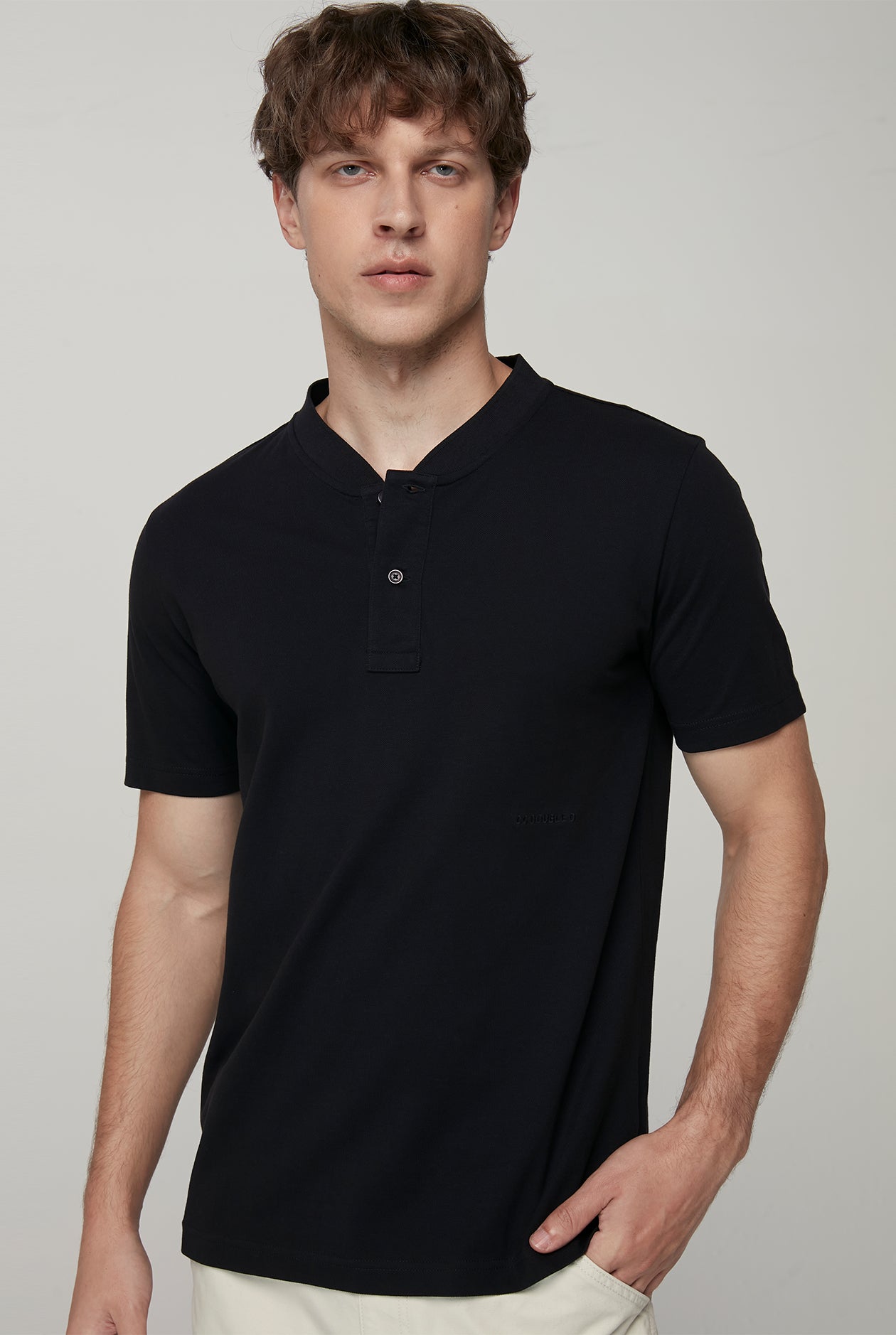 PIQUE HENLEY SHORT SLEEVE TEE