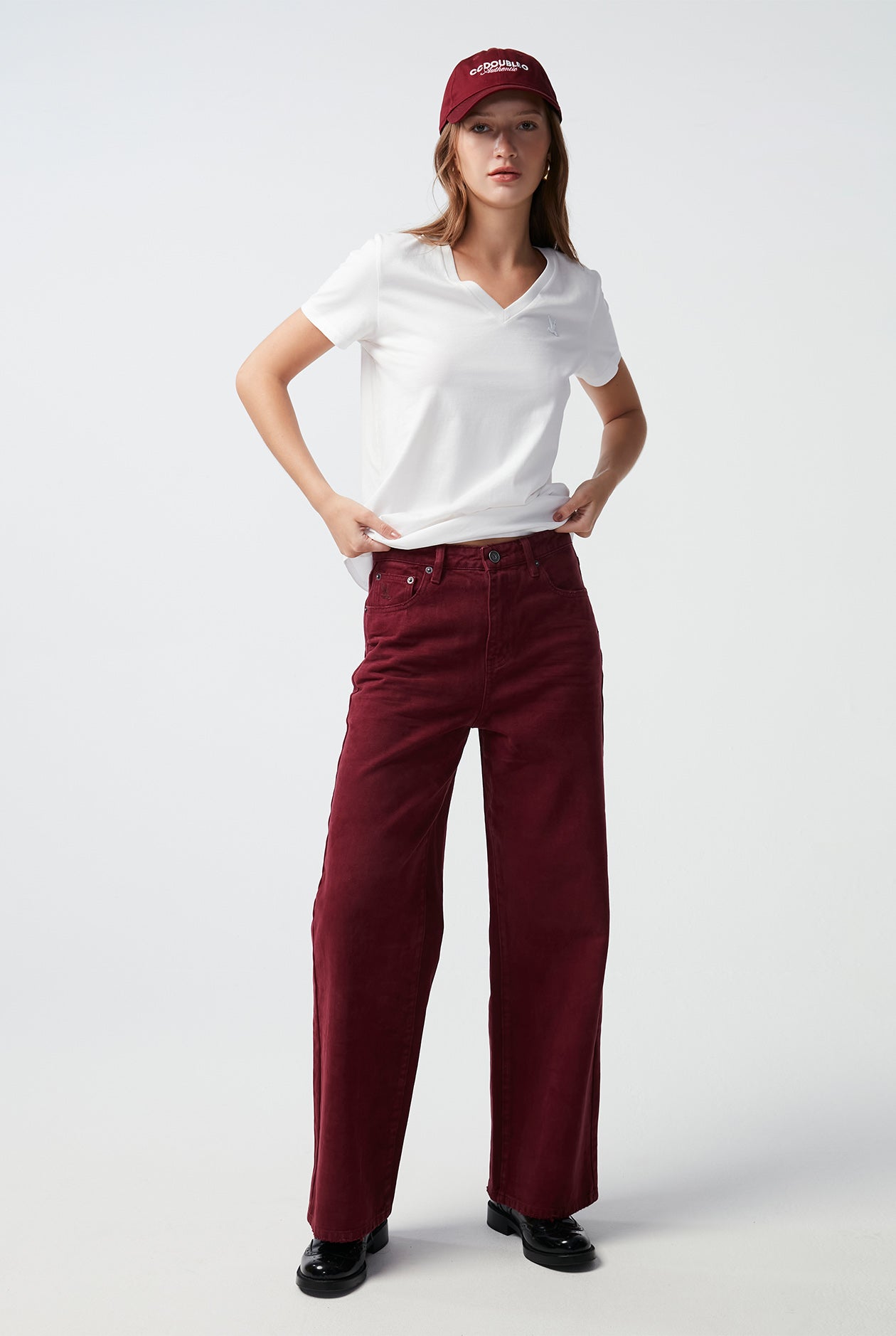 CHERRY RED BAGGY JEANS