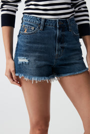 DISTRESSED  DENIM SHORTS
