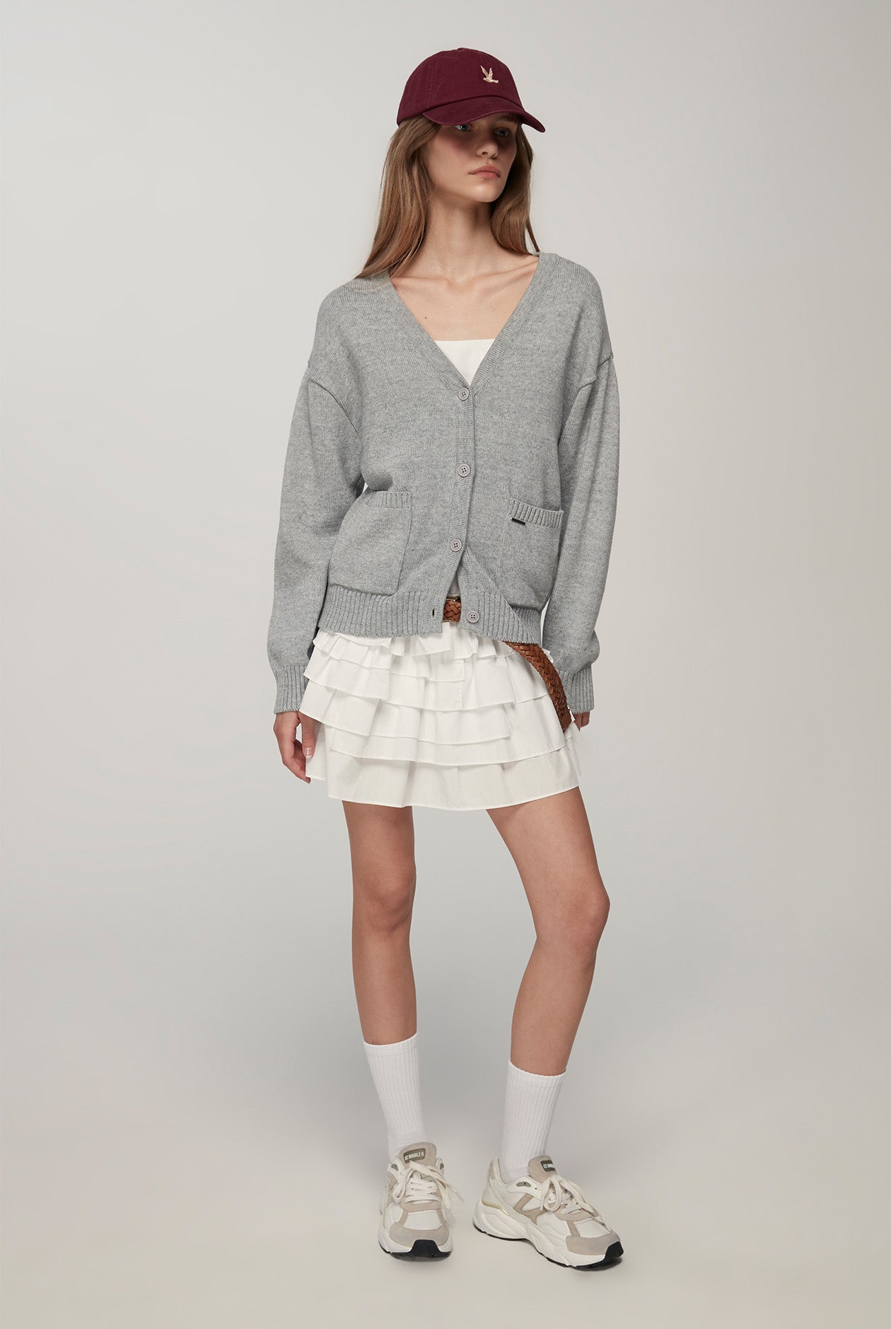 GREY KNITTED CARDIGAN