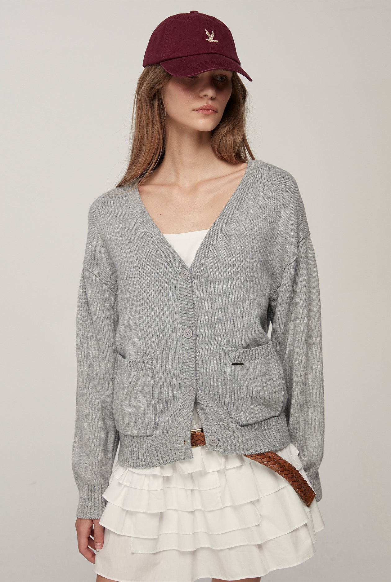 GREY KNITTED CARDIGAN