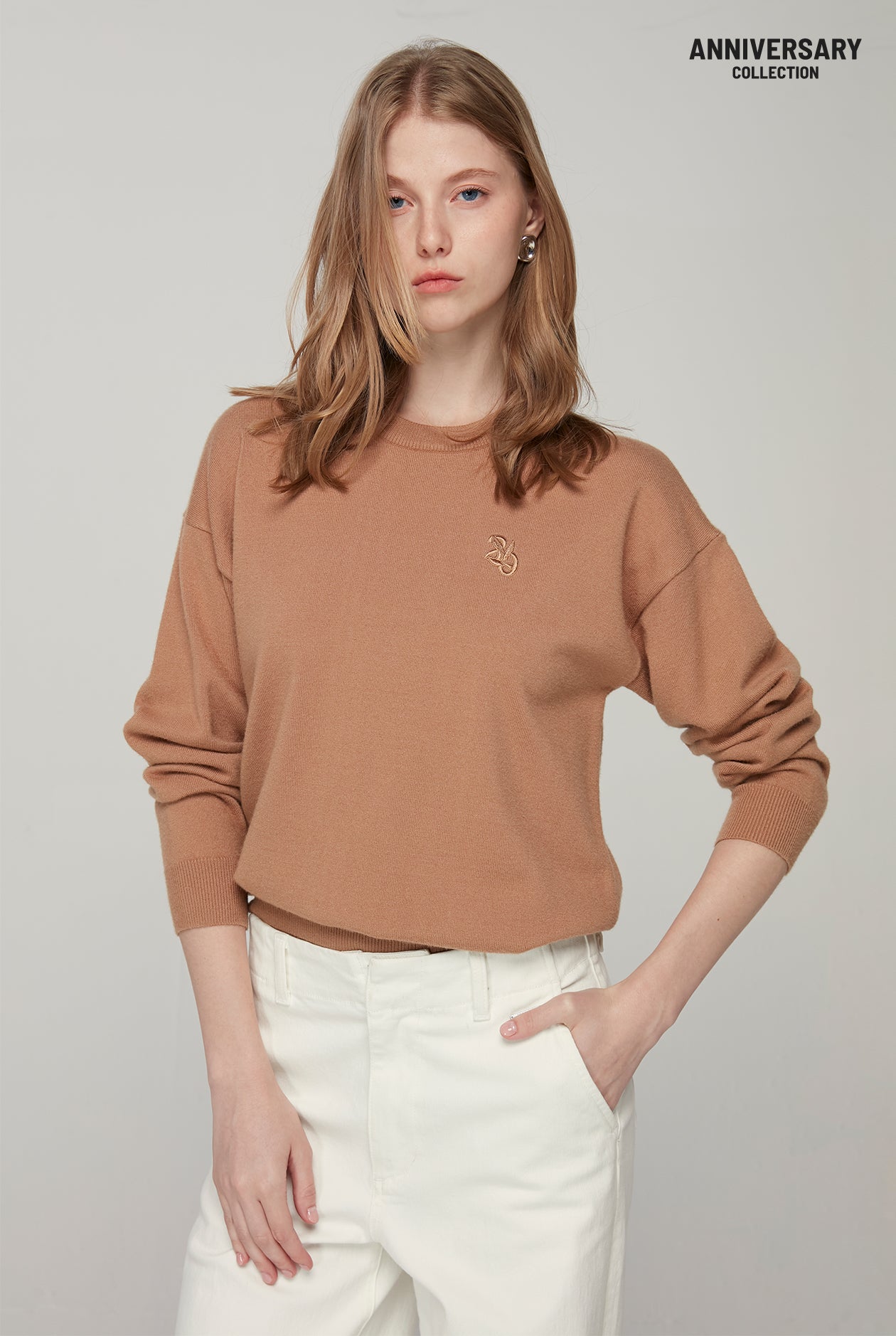 20th ANNIVERSARY SIGNATURE SWEATER