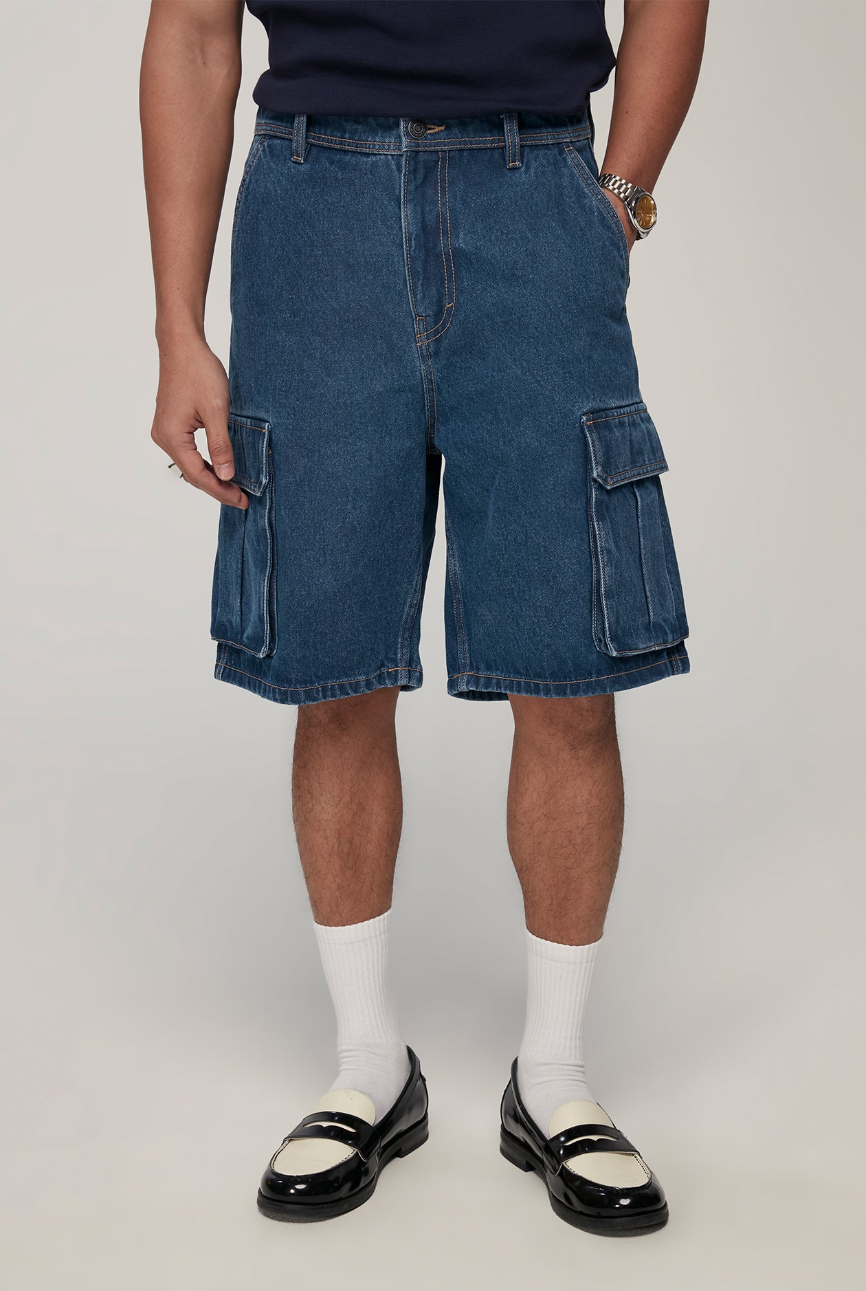 STRAIGHT CARGO DENIM SHORTS