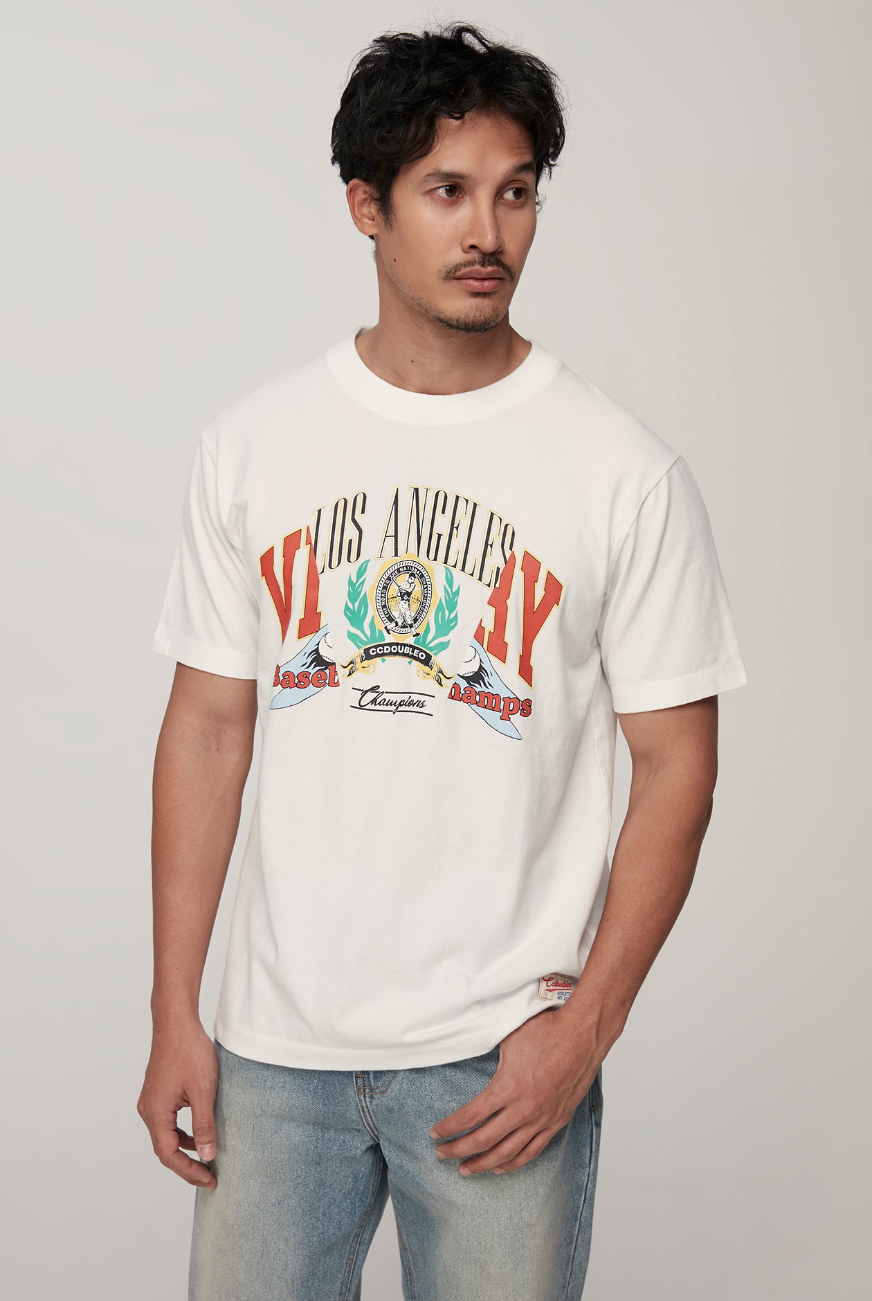 LOS ANGELES GRAPHIC TEE