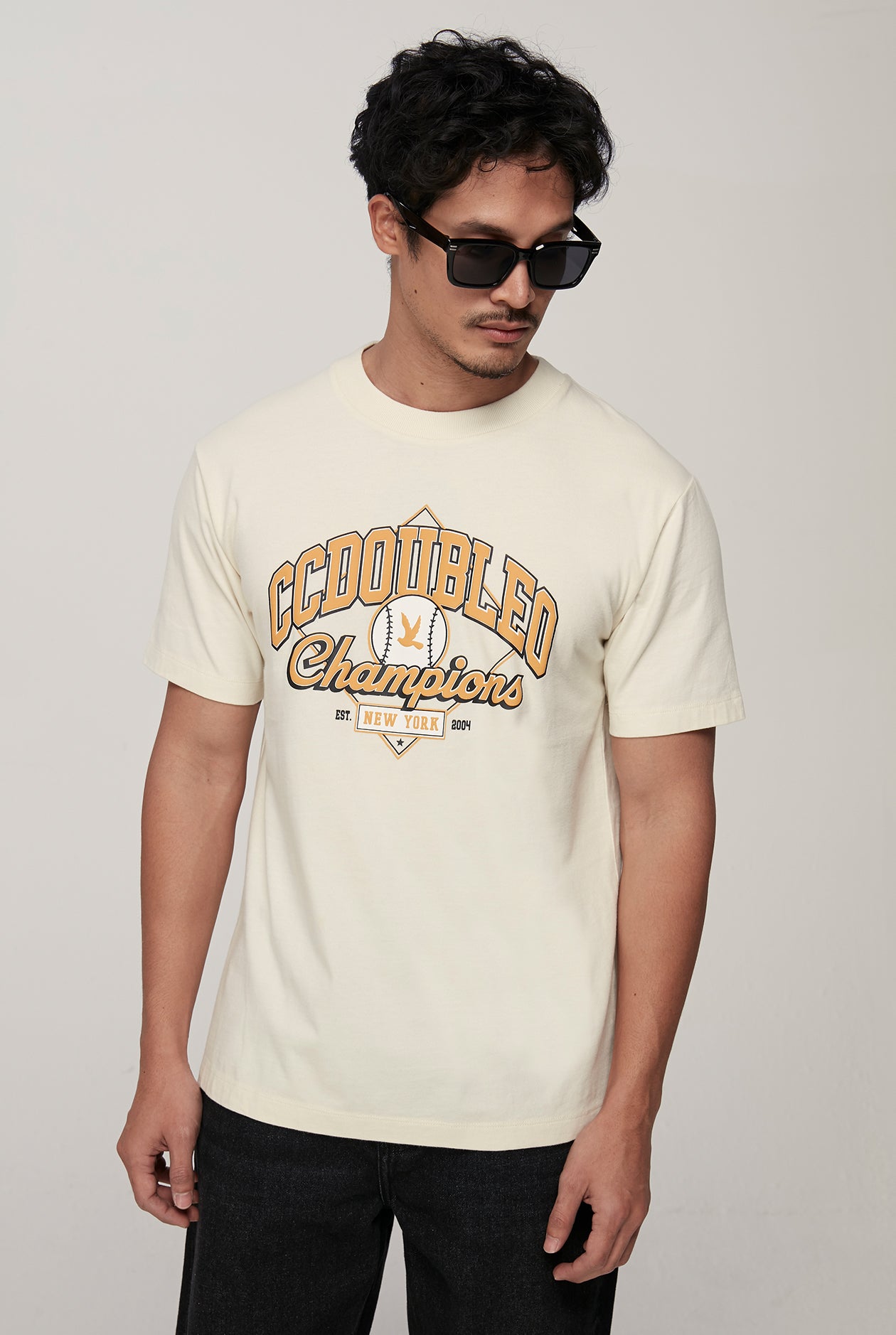VINTAGE BASEBALL PRINTED LOGO GRAPHIC TEE