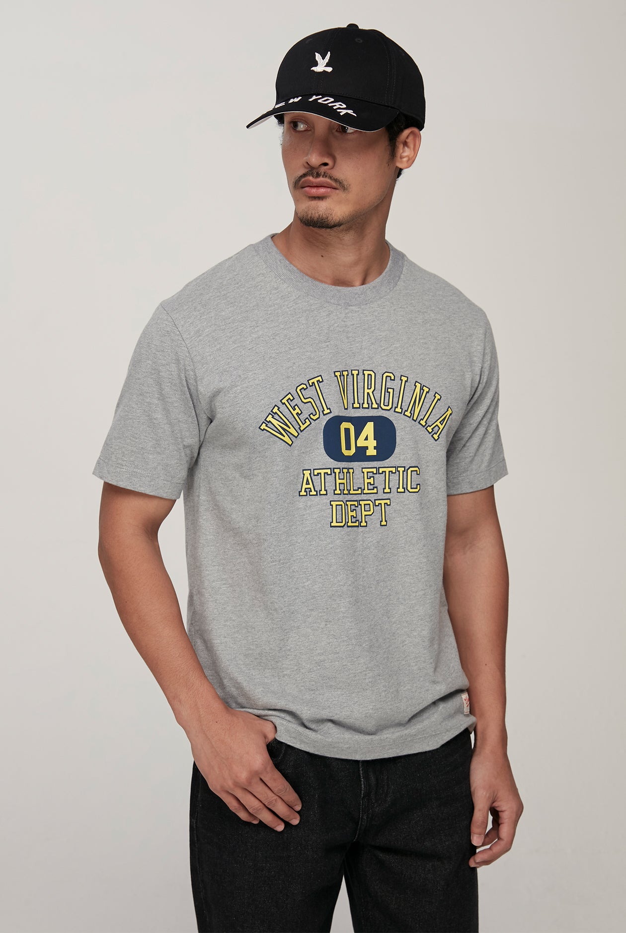 VINTAGE ATHLETIC LOGO GRAPHIC TEE
