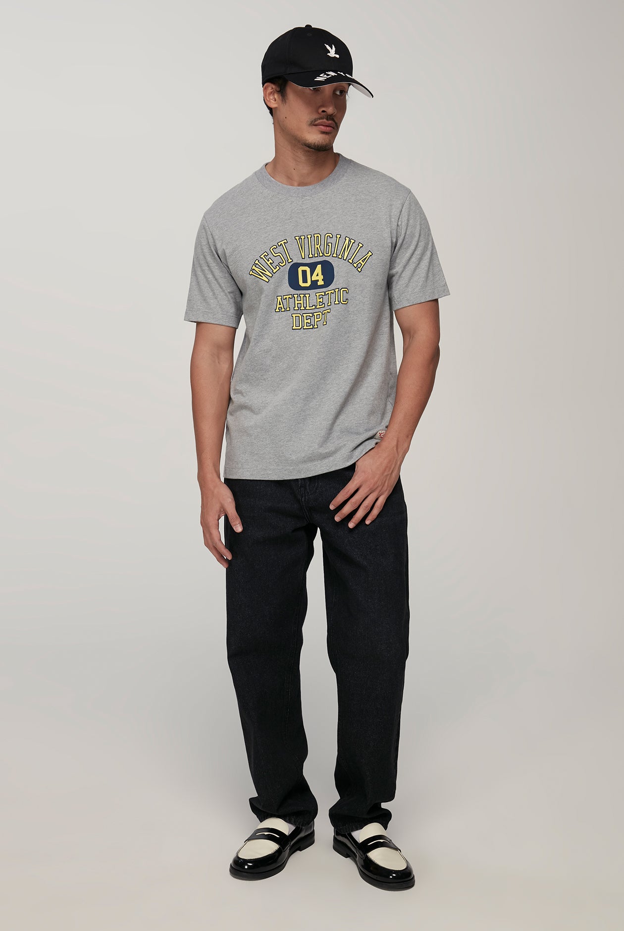 VINTAGE ATHLETIC LOGO GRAPHIC TEE