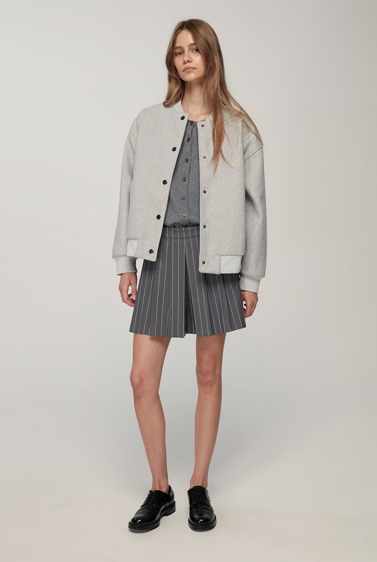 MINI PLEATED FINE PINSTRIPE SKIRT