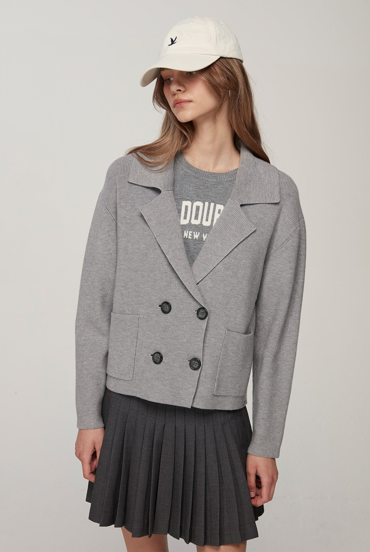 DOUBLE-BREASTED CARDIGAN