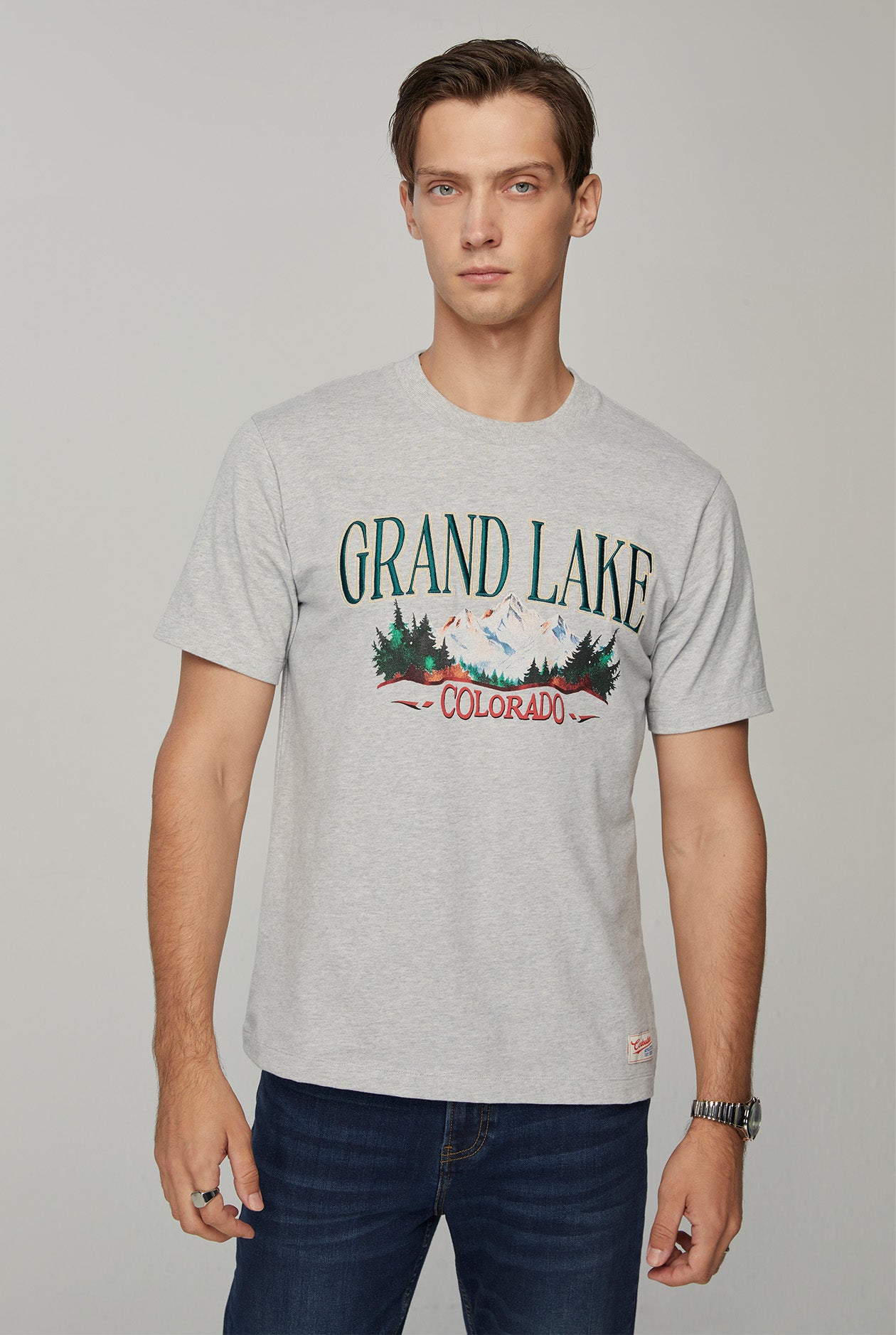 GRAND LAKE GRAPHIC TEE