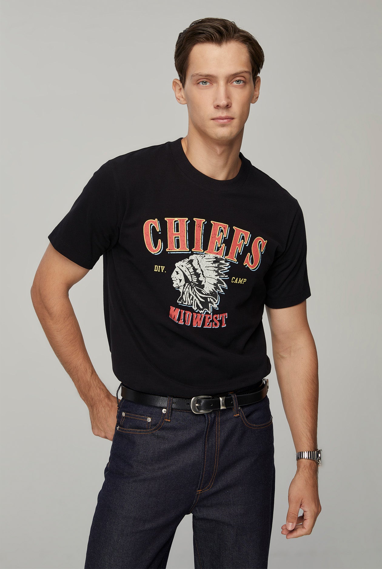 CHIEFS CAMP VINTAGE GRAPHIC TEE