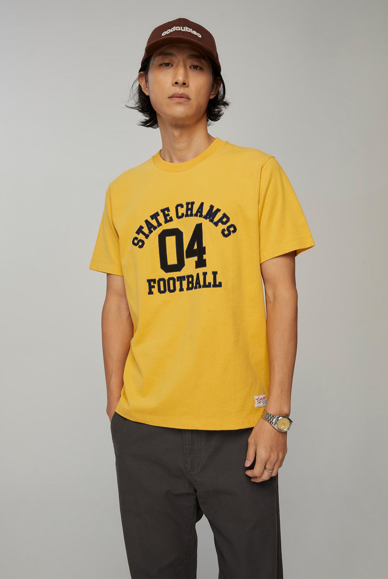 FOOTBALL VINTAGE GRAPHIC TEE