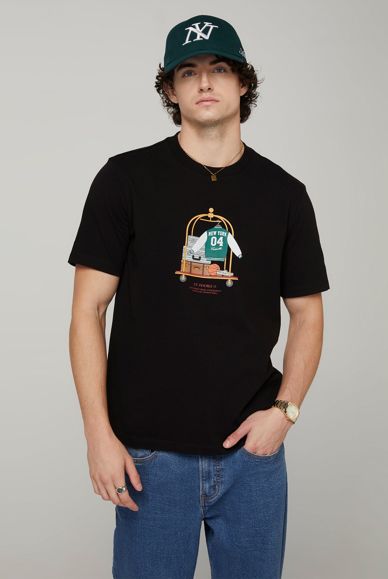 BASKETBALL GRAPHIC TEE
