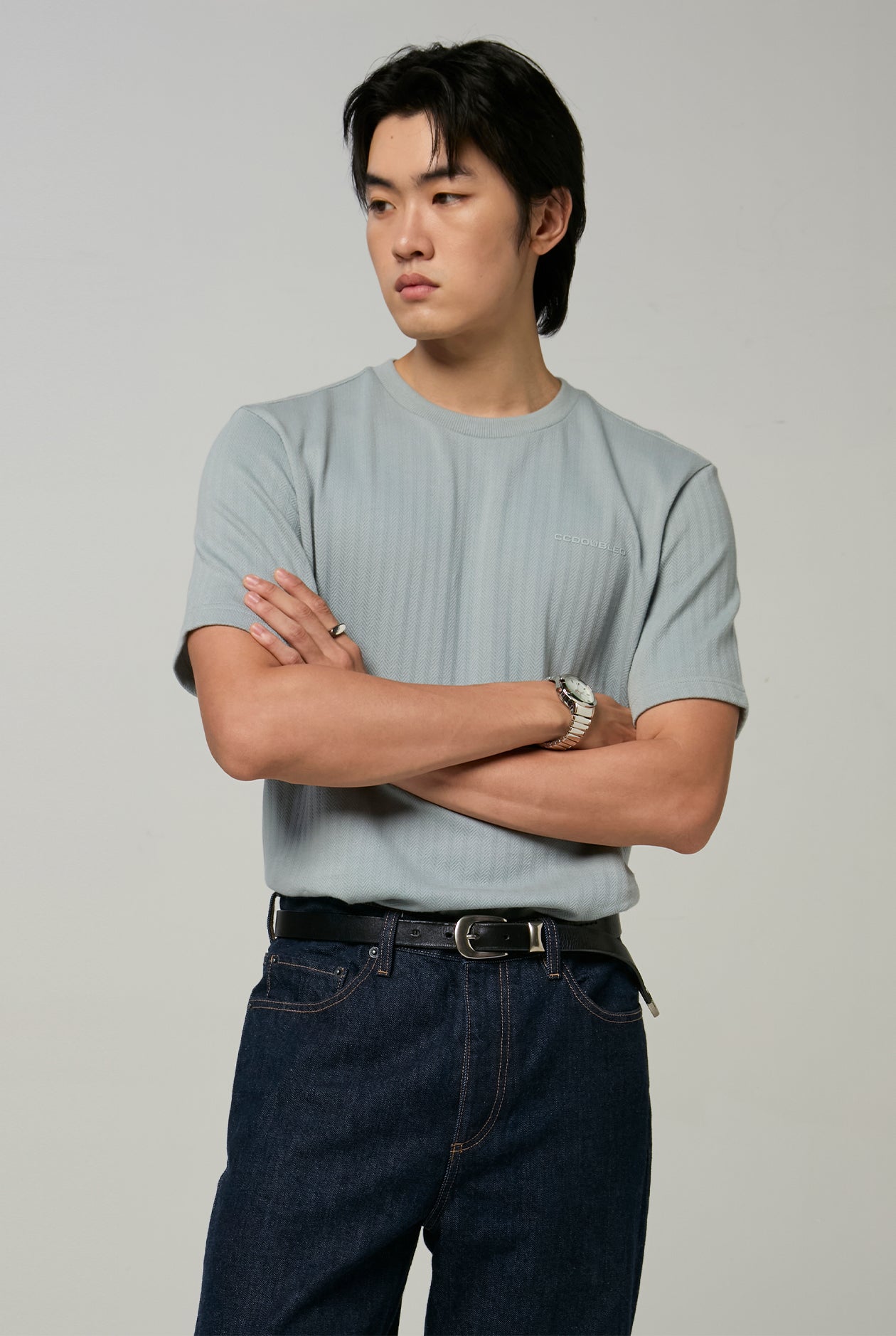 HERRINGBONE TEXTURED TEE