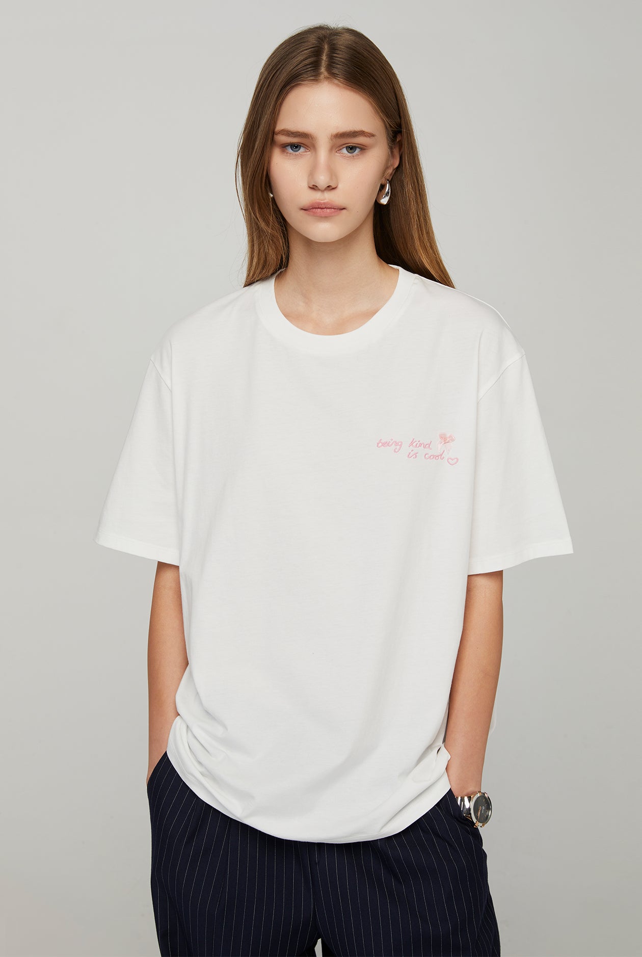 RIBBON GRAPHIC OVERSIZED TEE