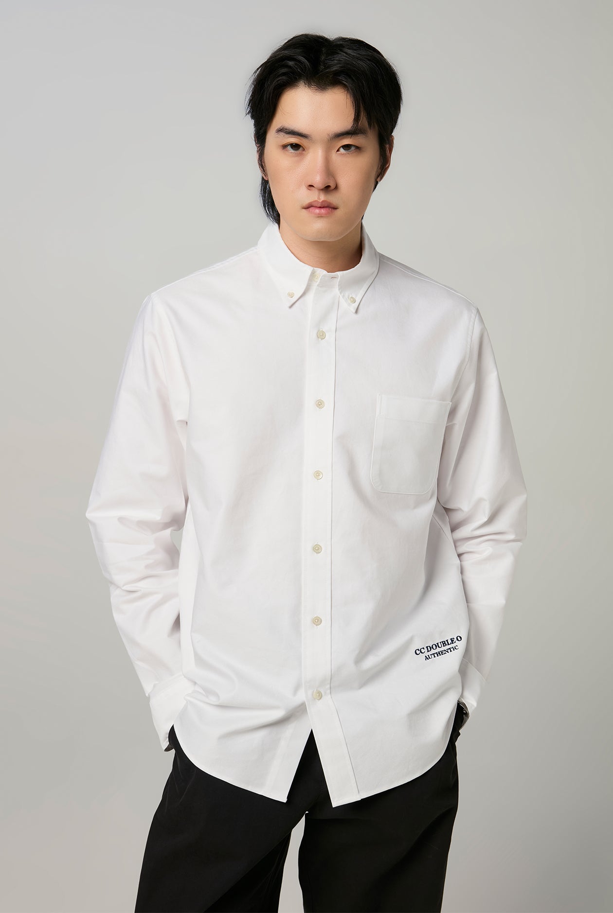 EMBROIDERED TEXT LOGO OXFORD SHIRT