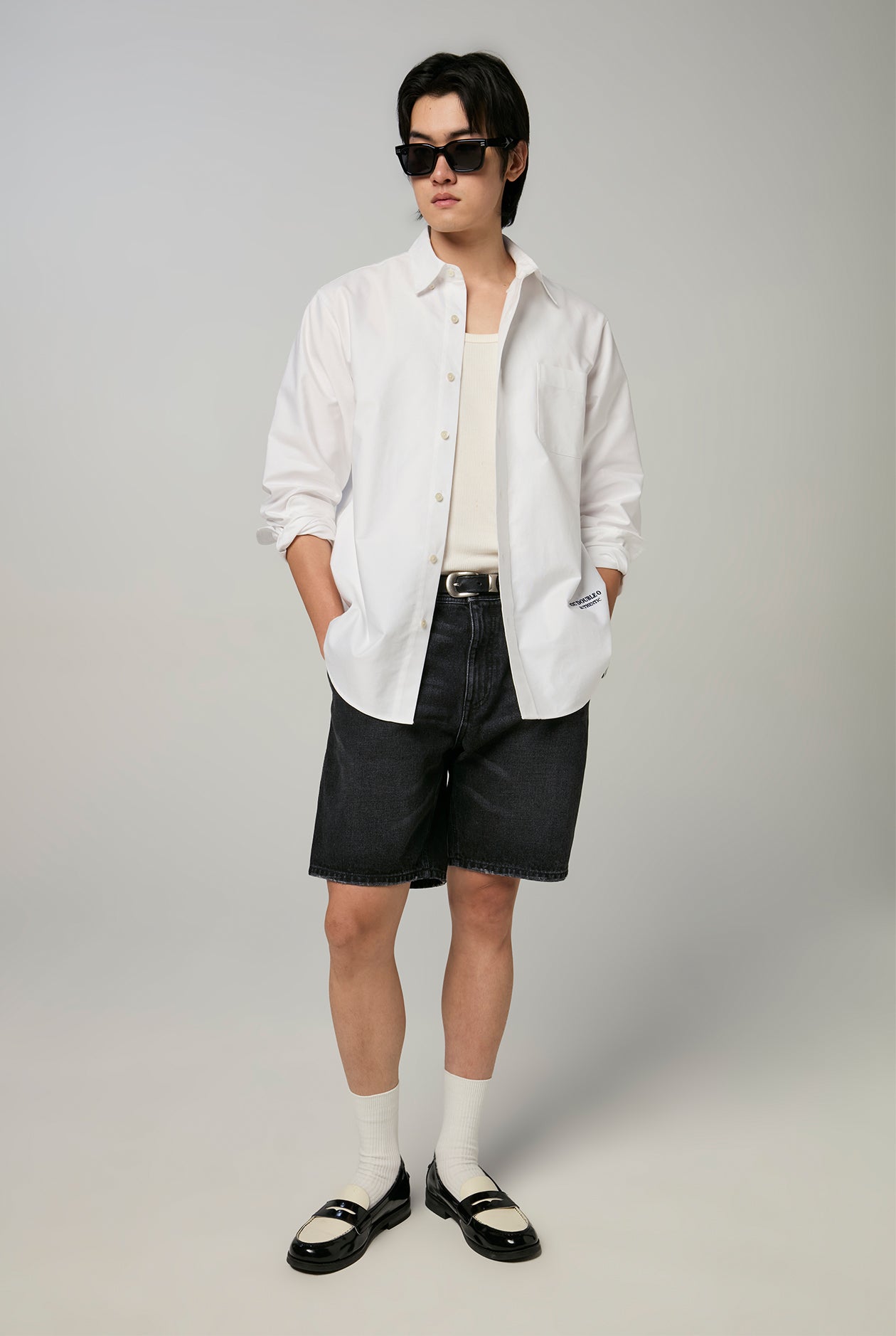 BLACK ELASTICATED WAIST JEANS SHORTS