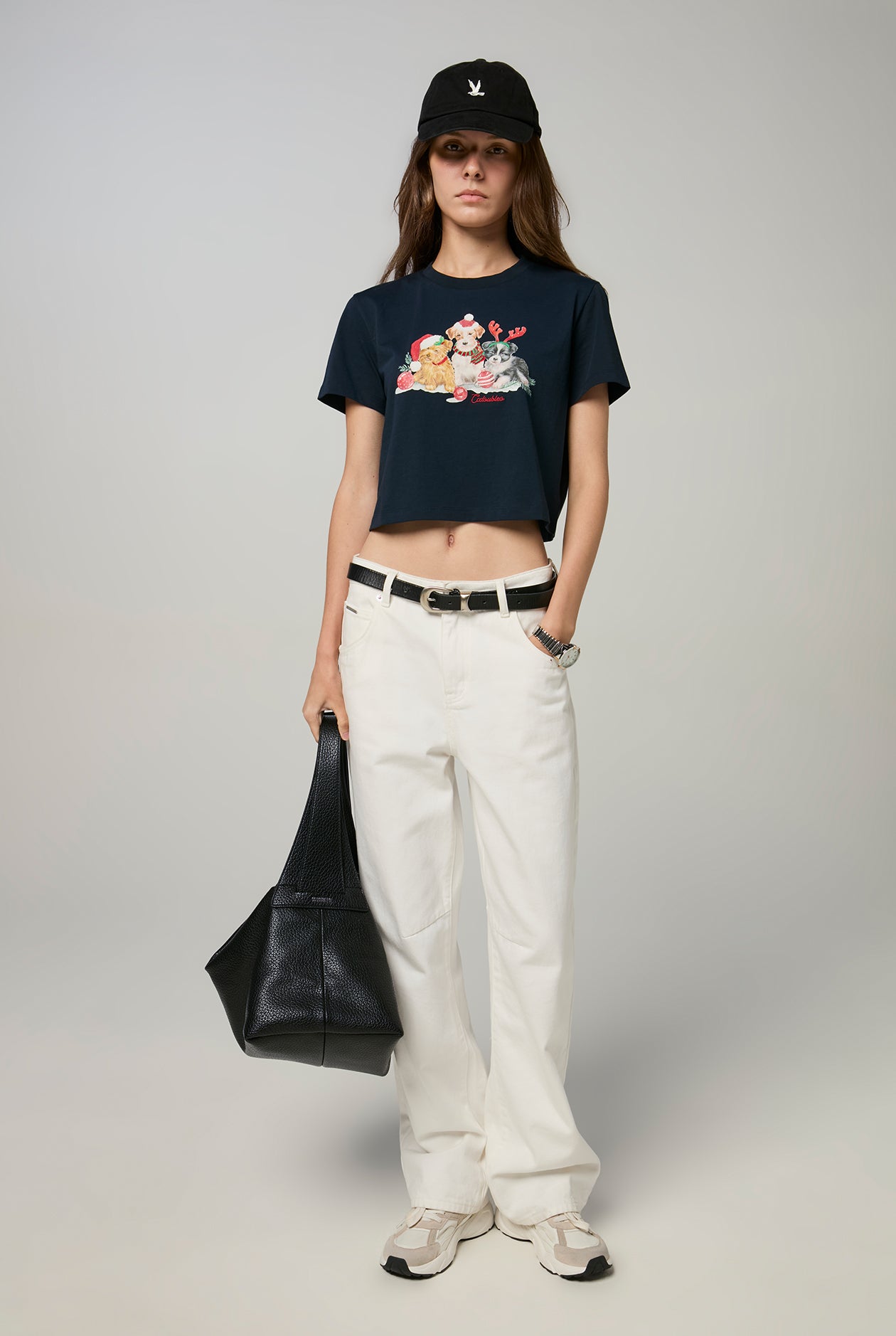 CHRISTMAS DOG GRAPHIC CROP TEE