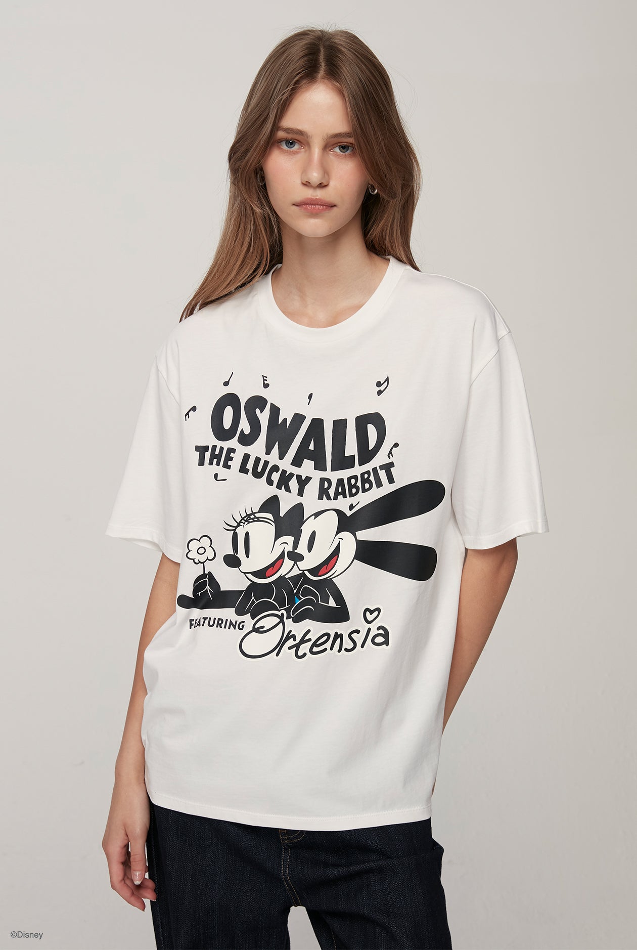 OSWALD LUCKY IN LOVE GRAPHIC TEE