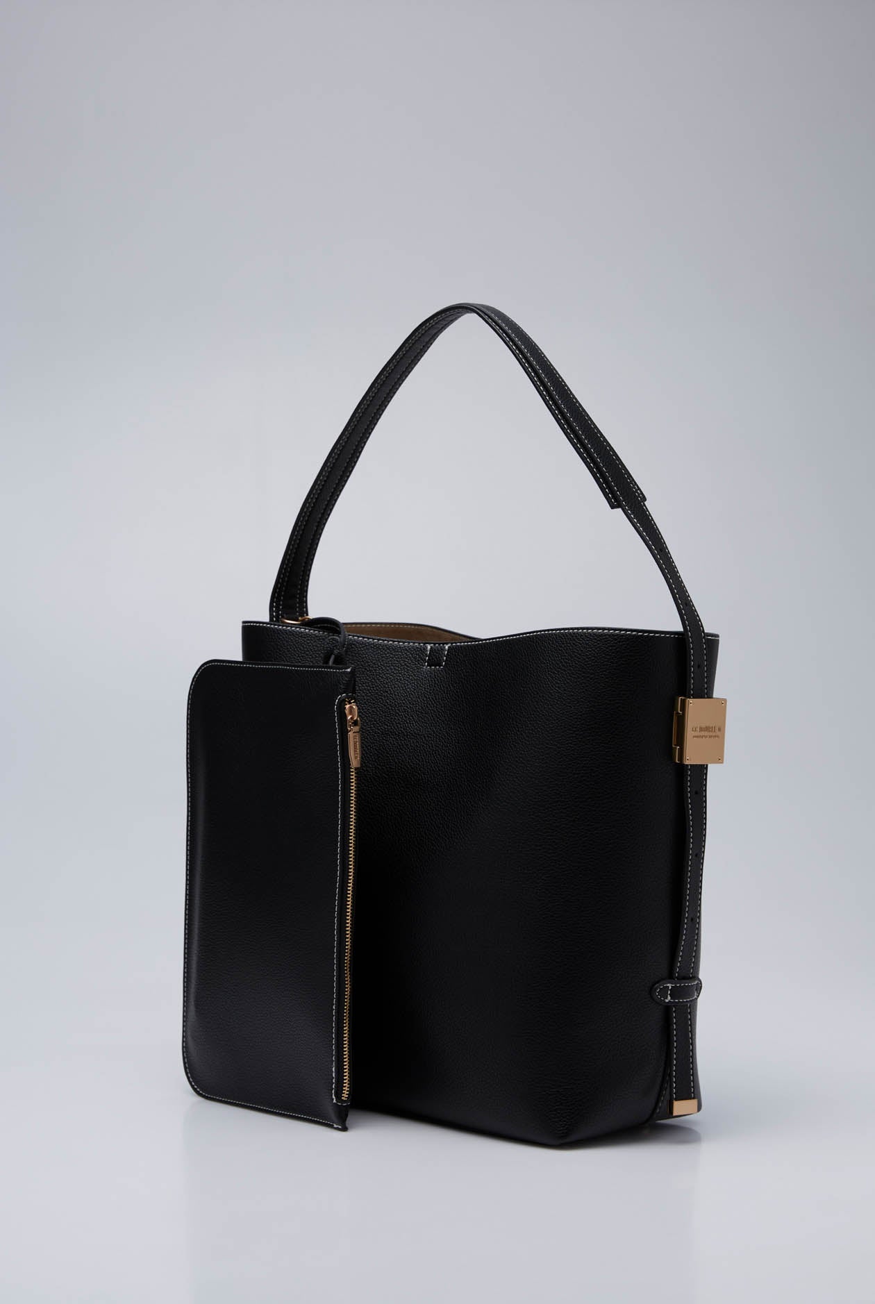 HOBO SHOULDER BAG