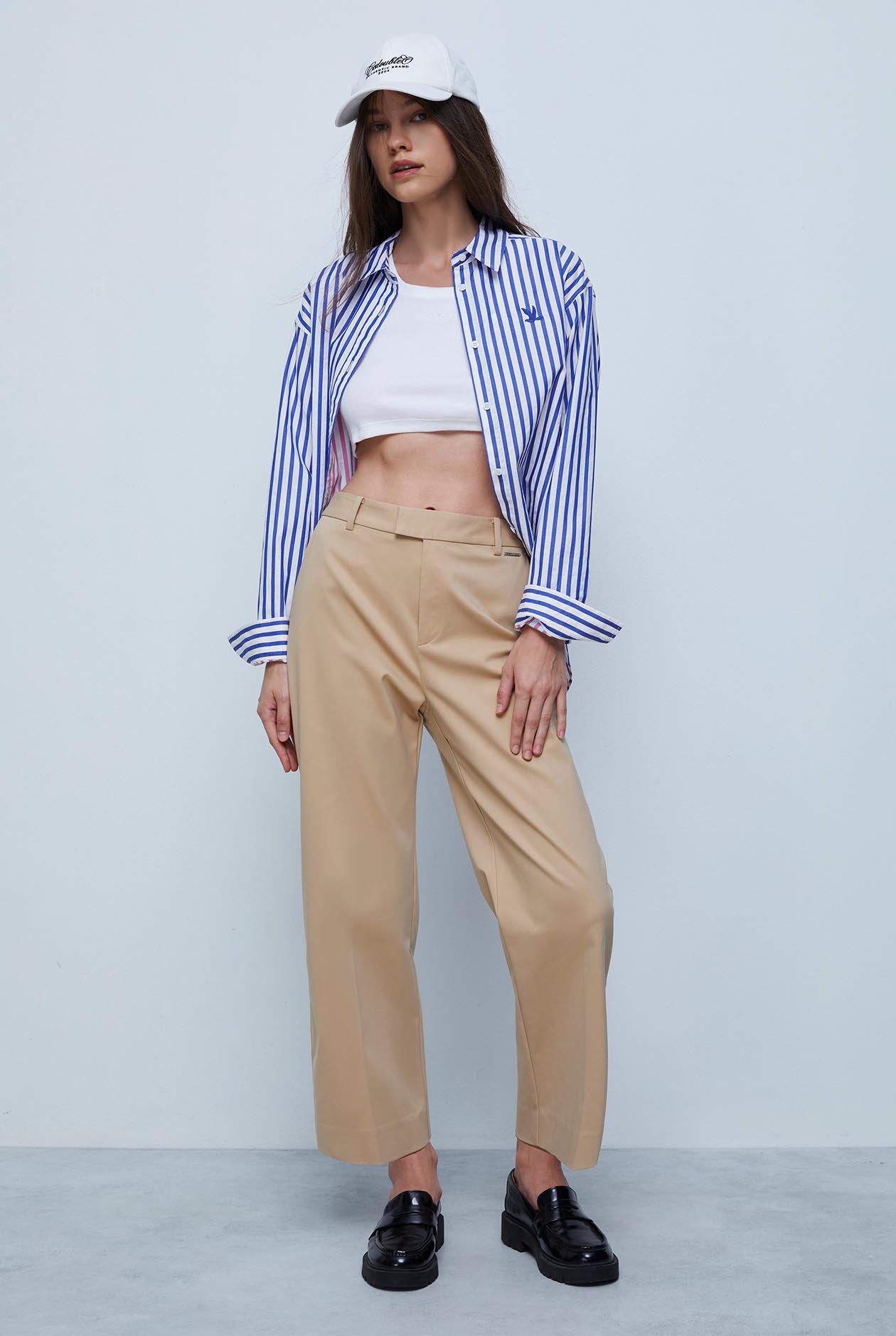 STRAIGHT-LEG PANTS