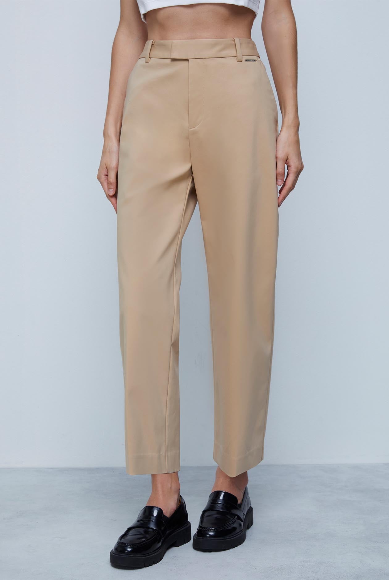 STRAIGHT-LEG PANTS