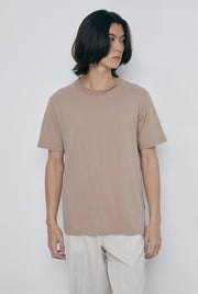 TEXT LOGO ON NECK TEE