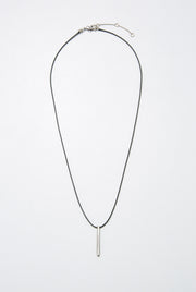 LEATHER CORD NECKLACE WITH LOGO TAG