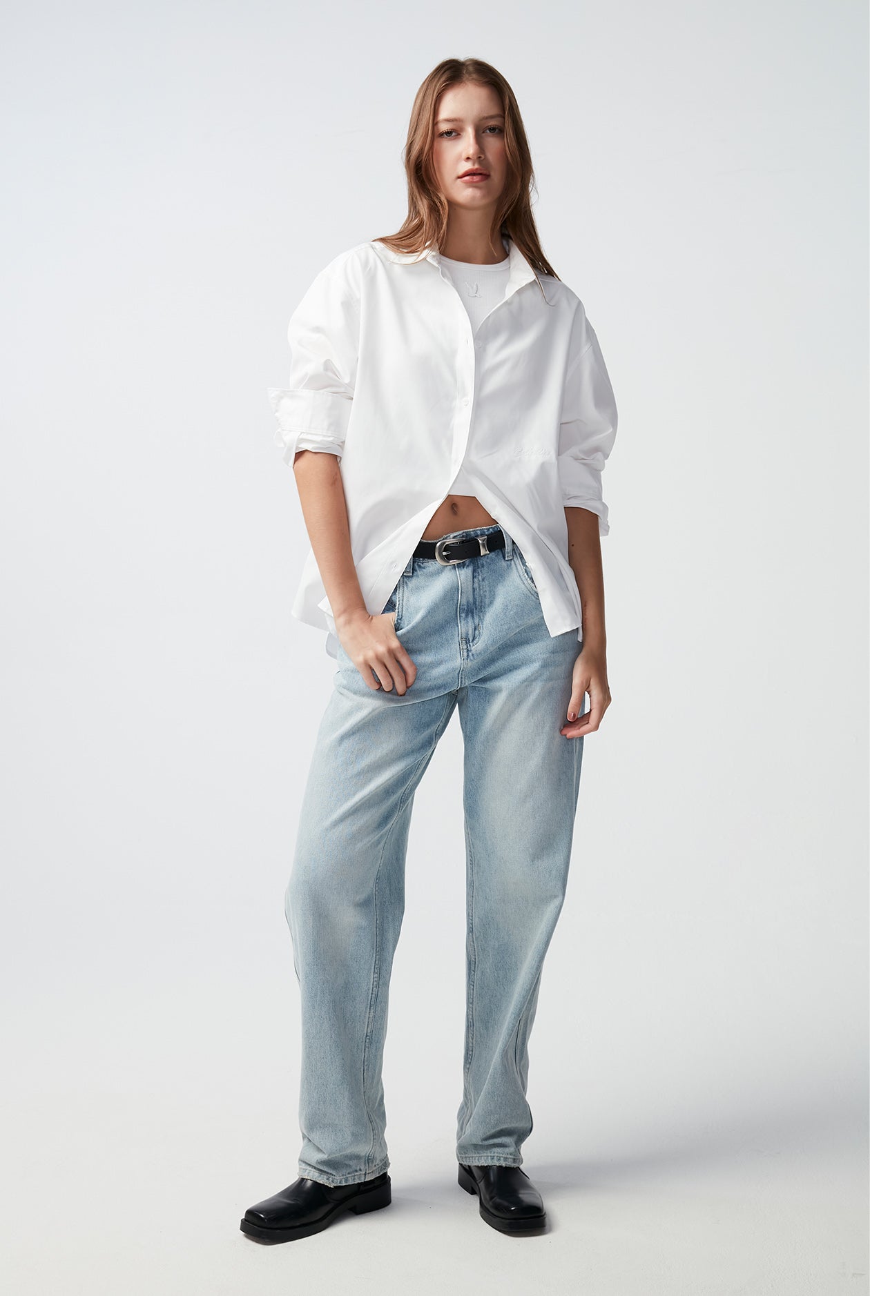 BALLOON FIT JEANS