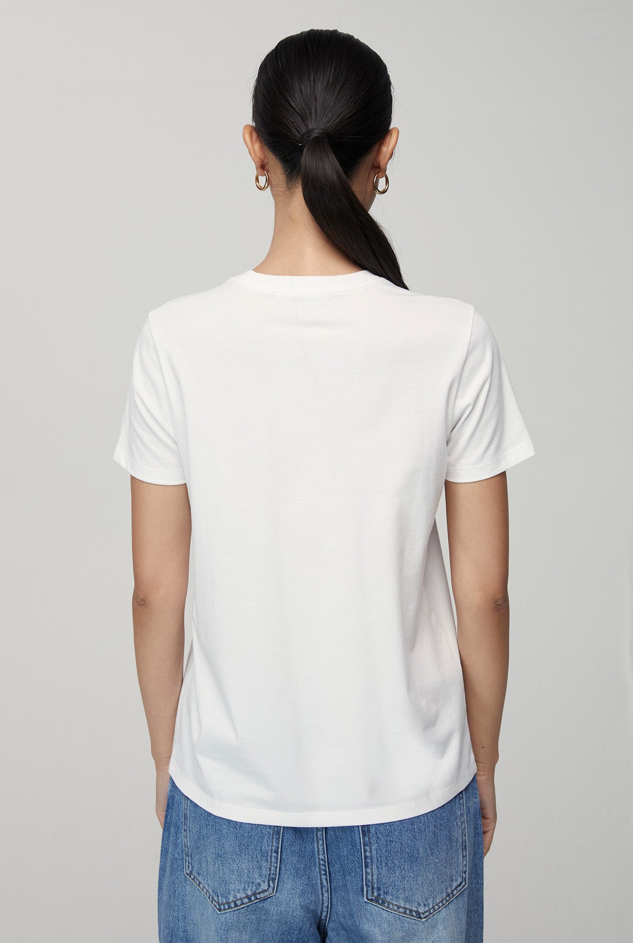 #color_white