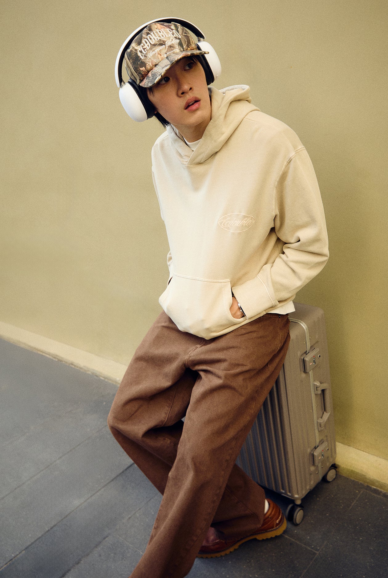 GARMENT DYED BOXY HOODIE