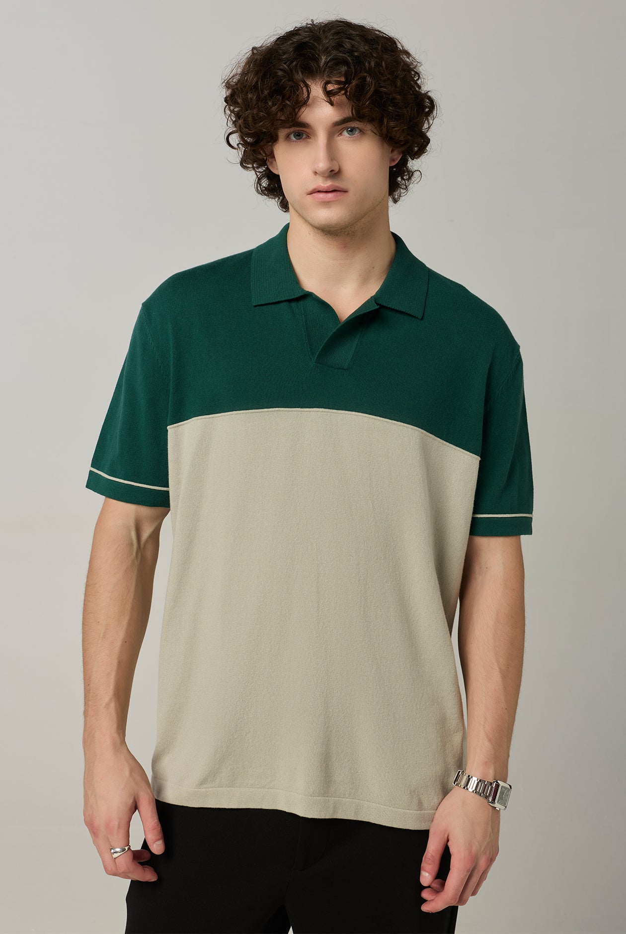 CONTRAST PANEL KNIT POLO