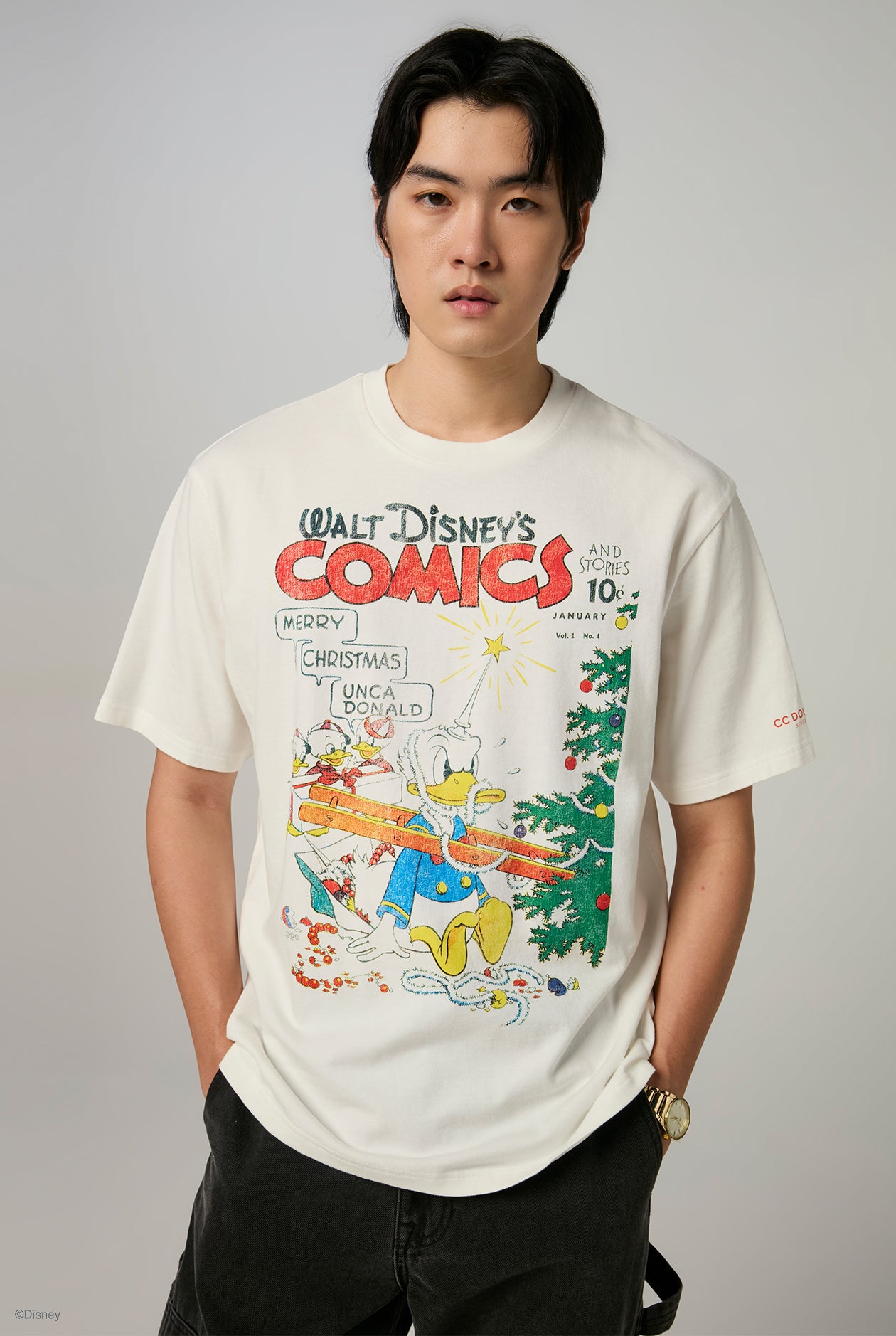 WALT DISNEY’S COMICS GRAHIC TEE