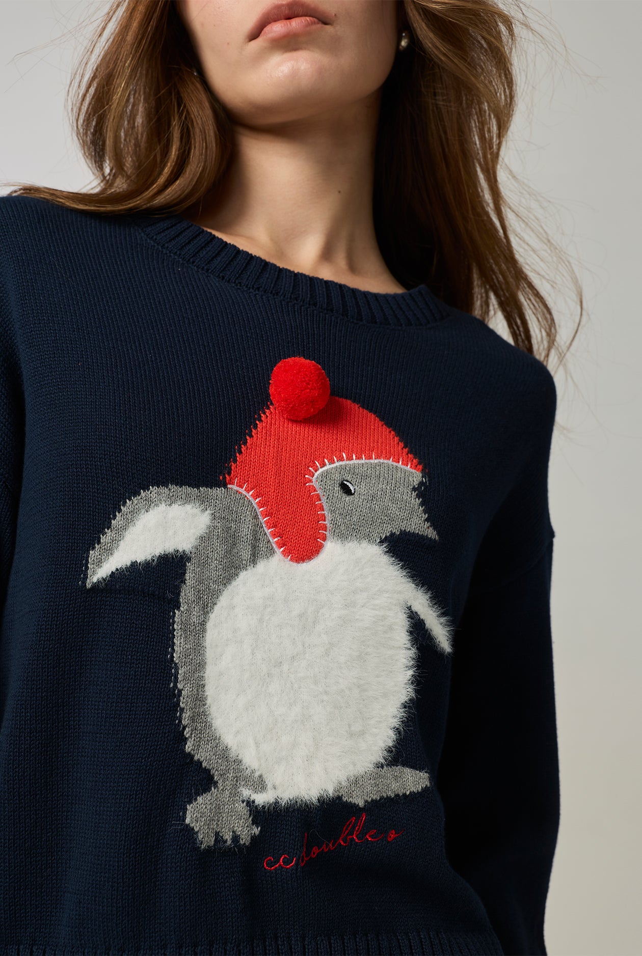 PENGUIN EMBROIDERED SWEATER