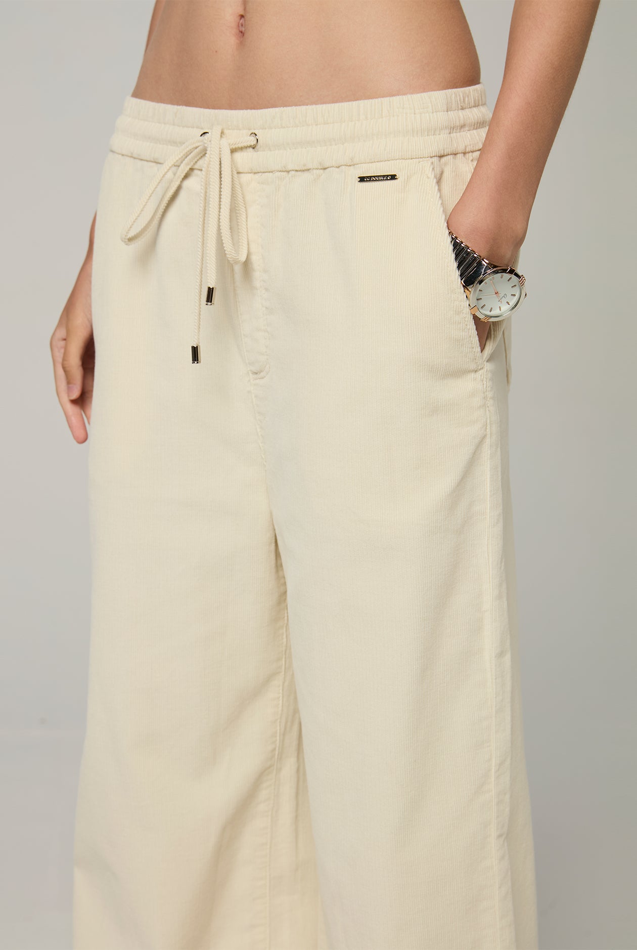 WIDE-LEG CORDUROY PANTS