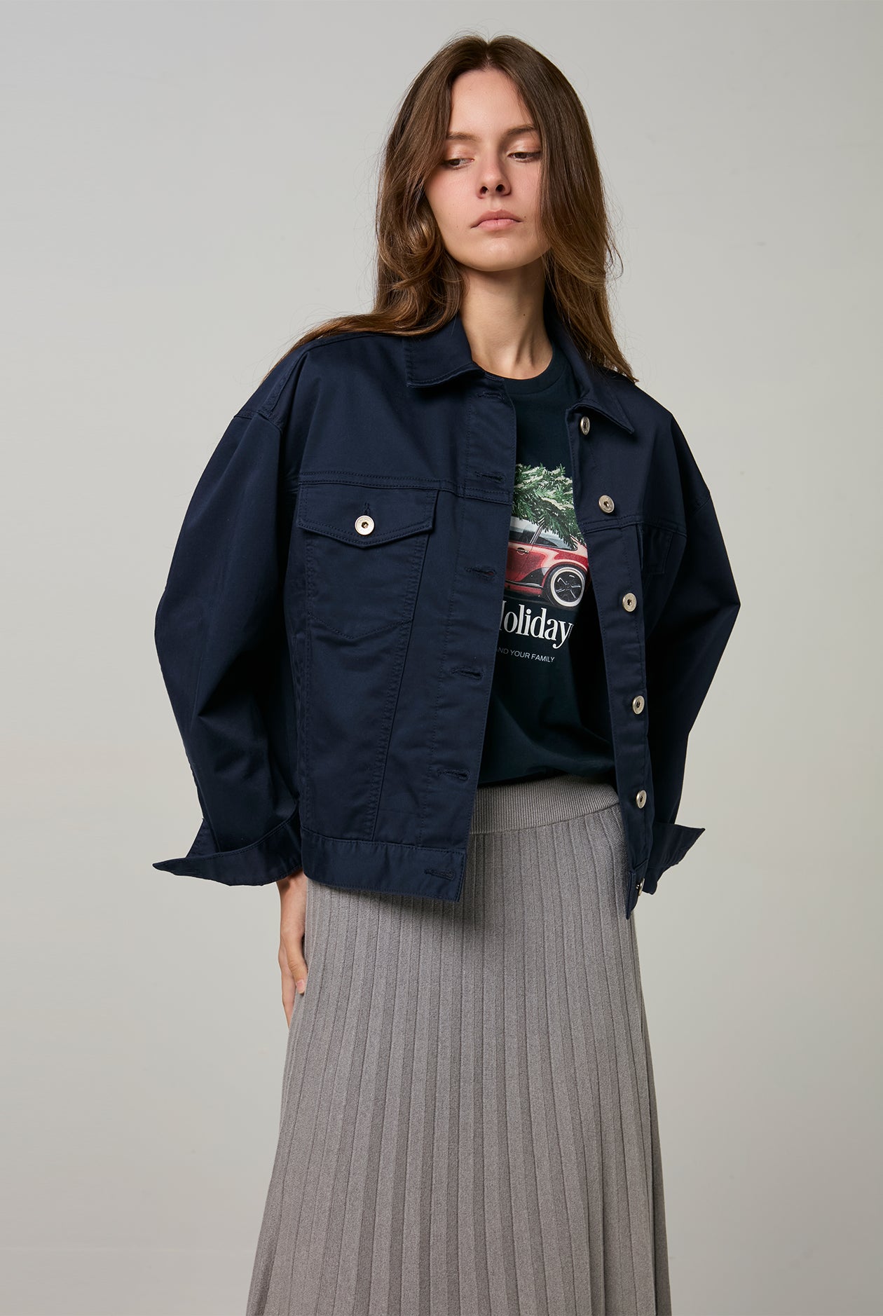 HAPPY HOLIDAY GRAPHIC TEE